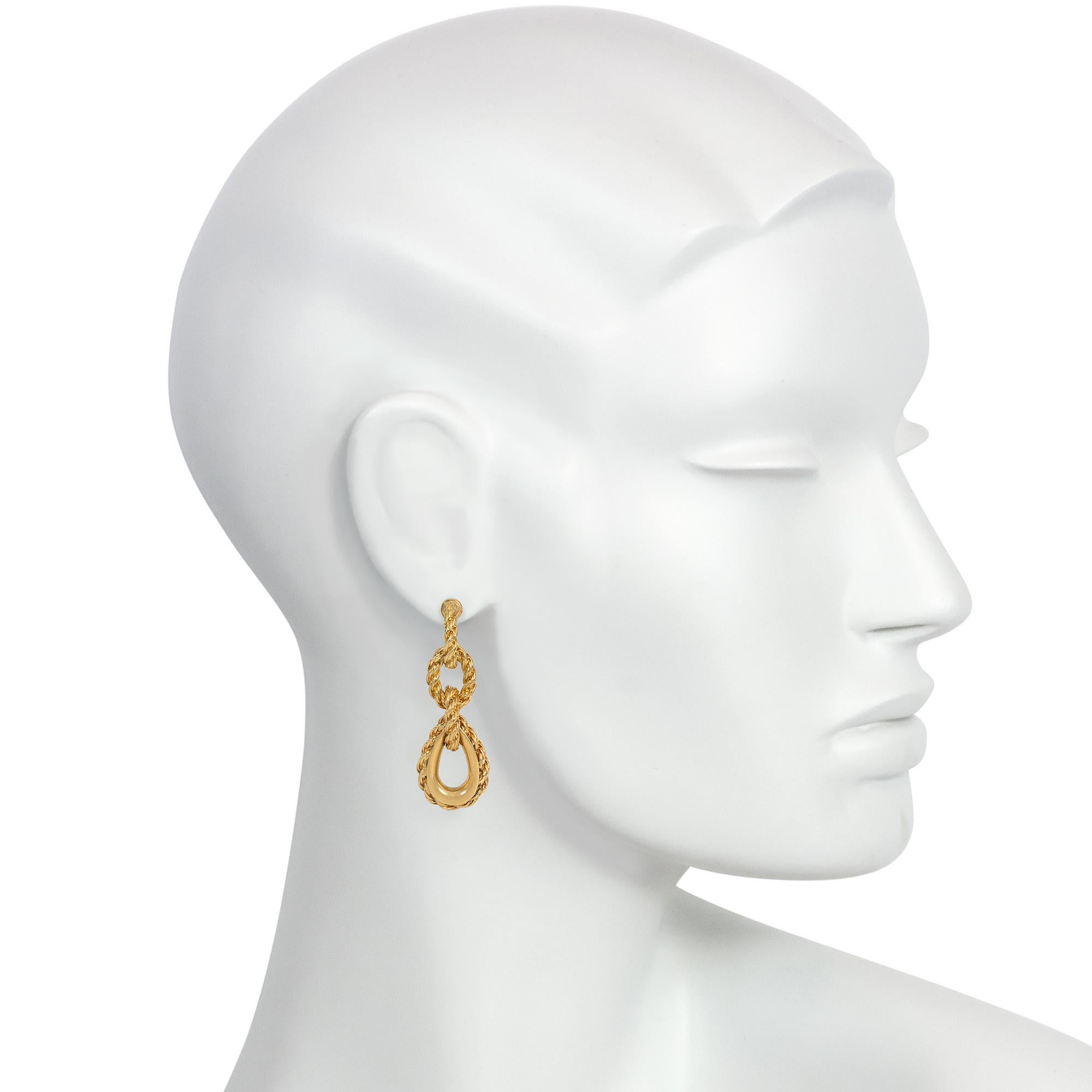 Women's or Men's Hermès Mid-Century Rope Twist Gold Pendant Earrings