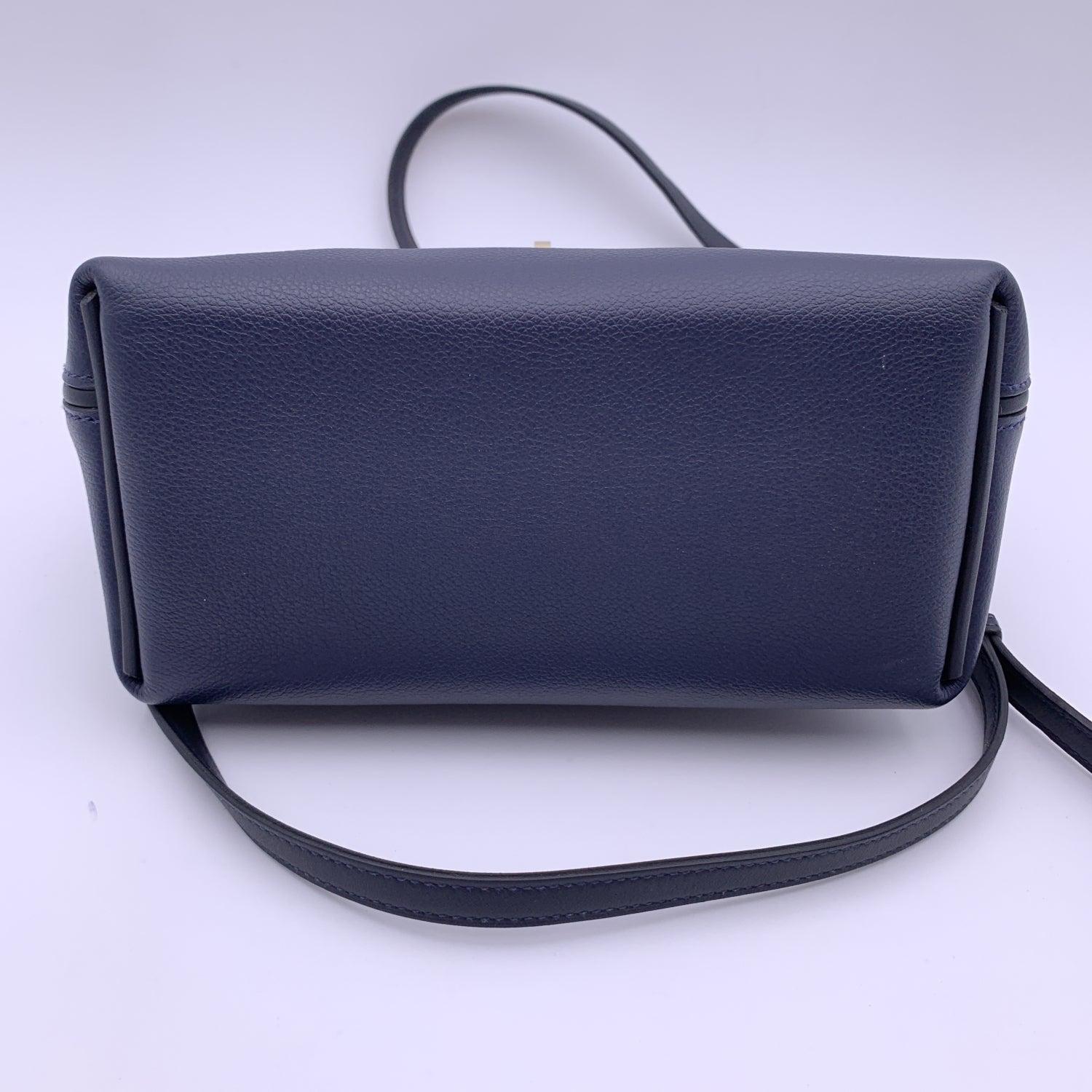 Hermes Midnight Blue Black Leather 24/24 Handbag with Strap 21 cm 4