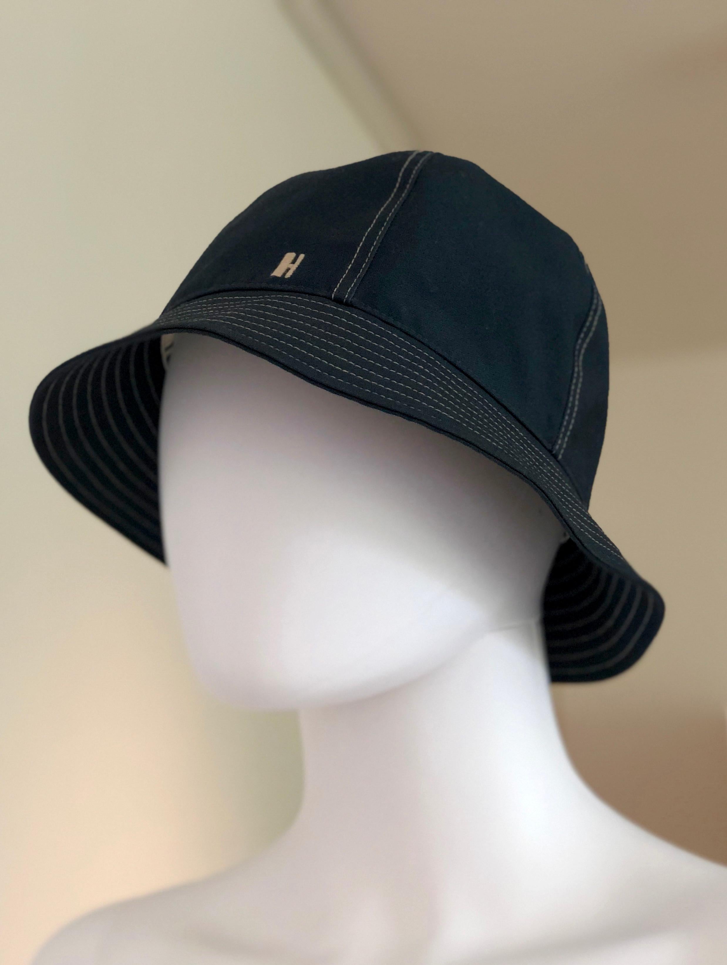 Hermes Midnight Blue Cotton Size 57 Bucket Hat w/ Tan Top Stitch and  Embroidered H at 1stDibs