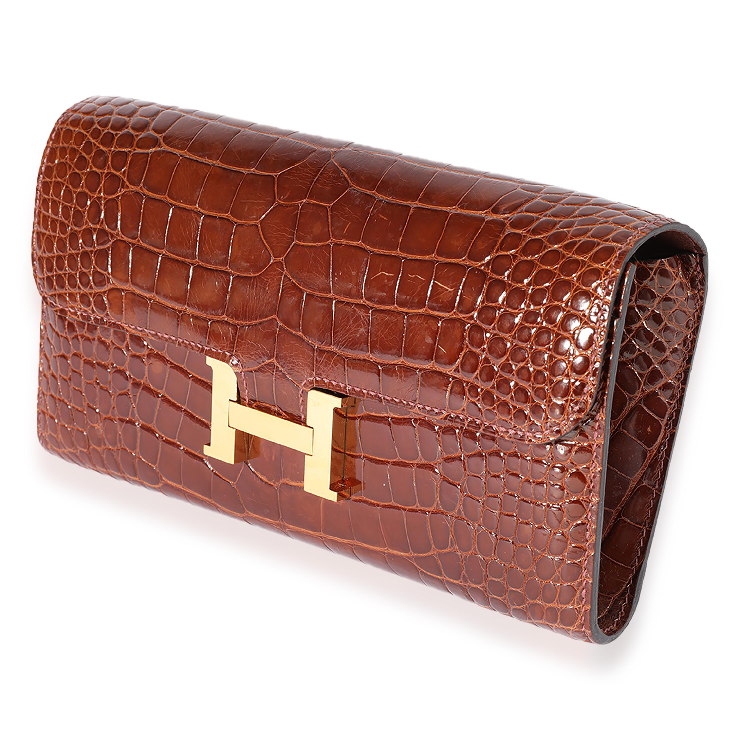 Hermès Miel Shiny Alligator Constance Wallet GHW In Excellent Condition In New York, NY