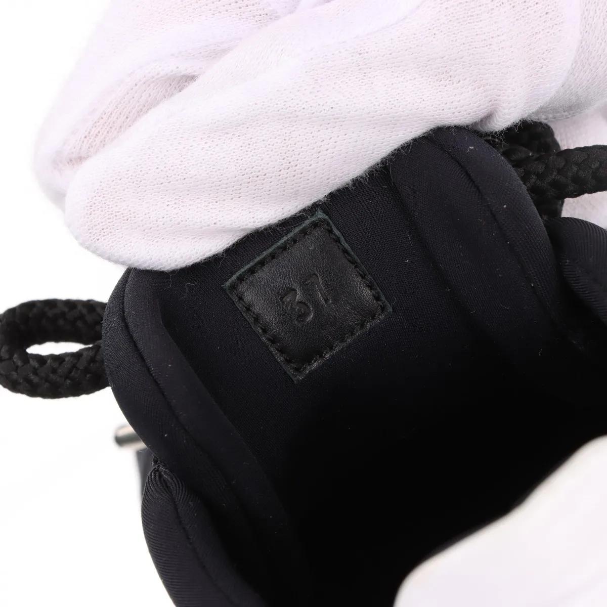 Sneaker bassa Hermès Miles in neoprene nero in vendita 11