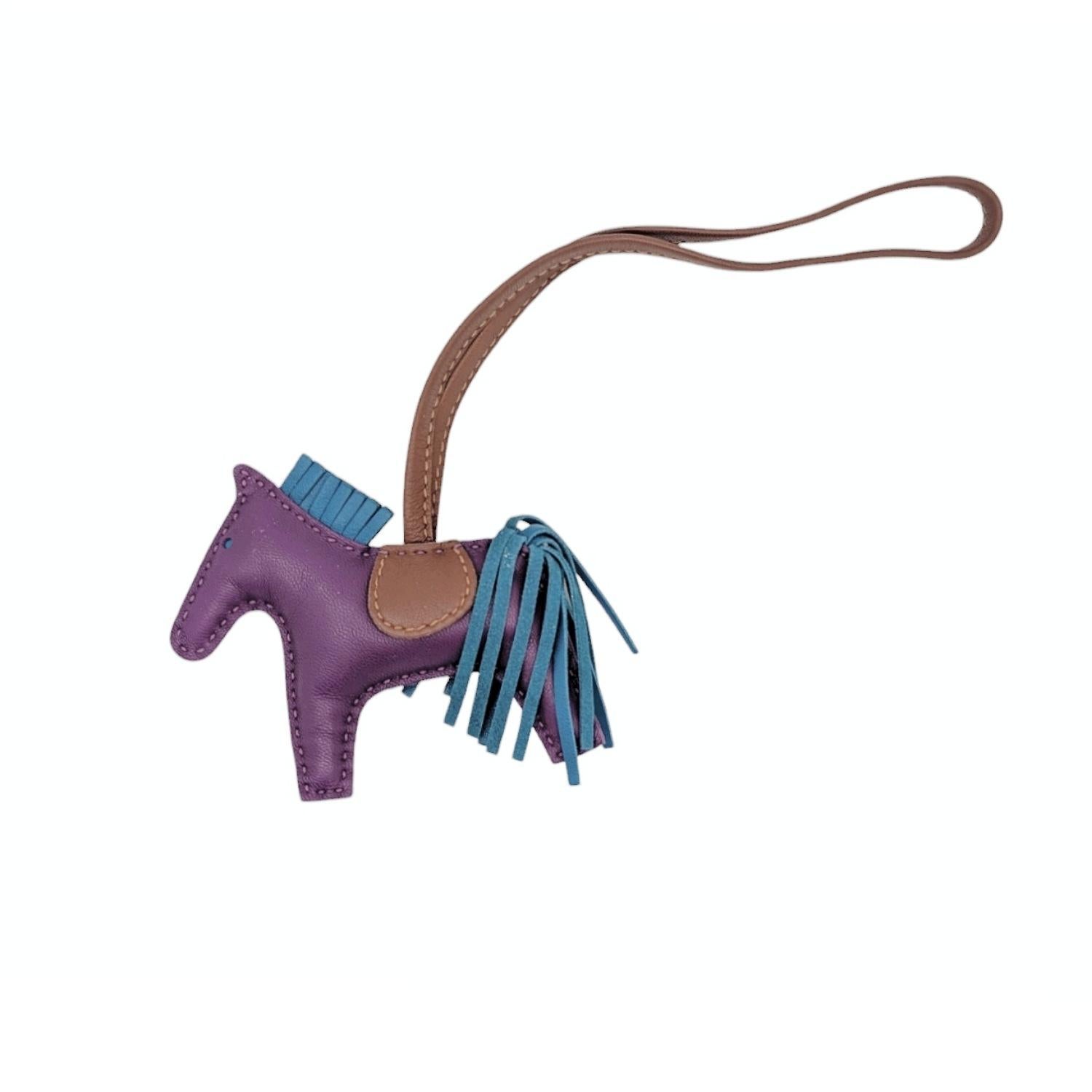 da uomo o donna Borsa Hermes Milo in pelle d'agnello Grigri Rodeo Horse Charm Anemone in vendita