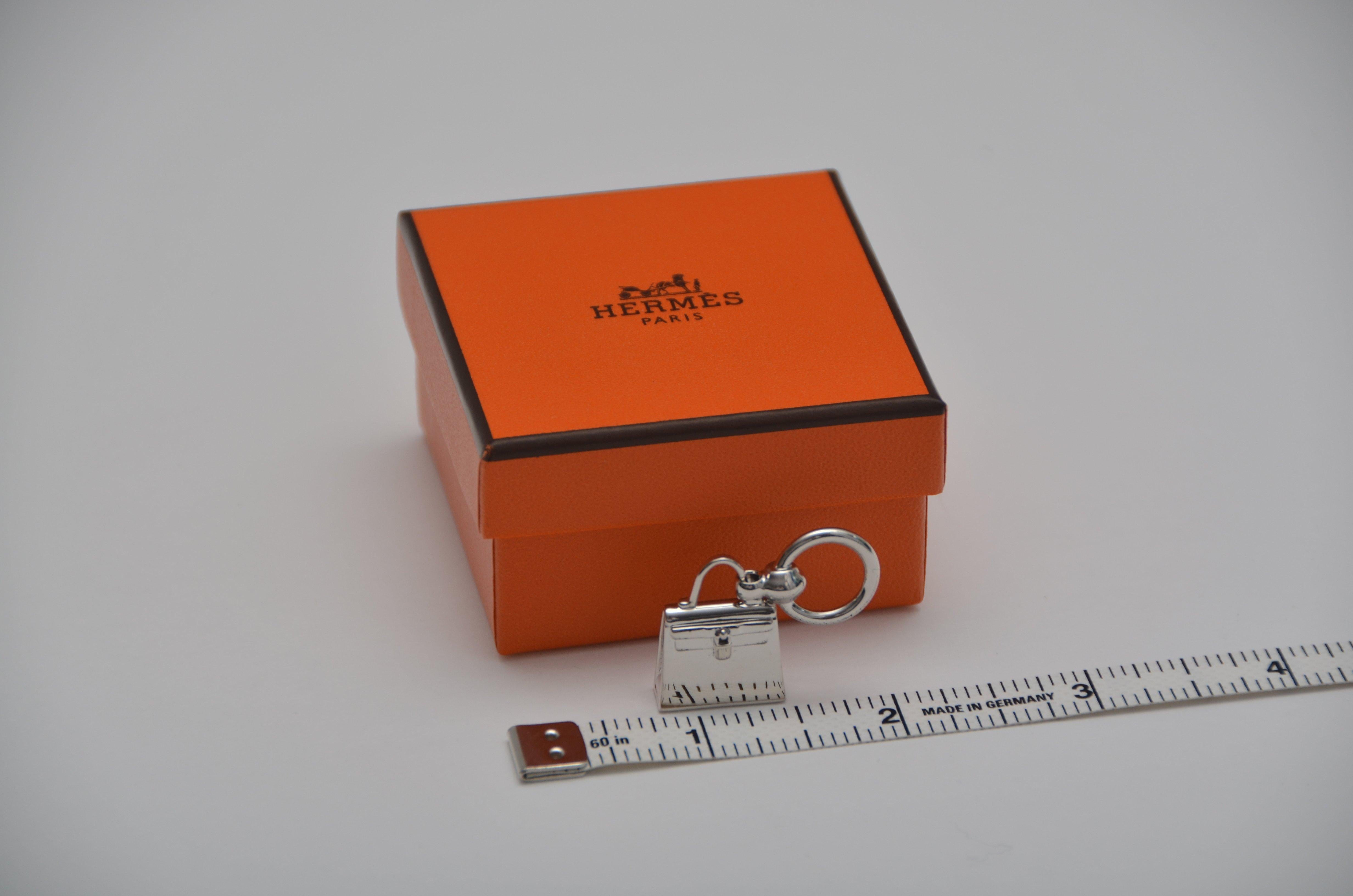 Monedero Hermes Mini Charm  NUEVO Marrón en venta
