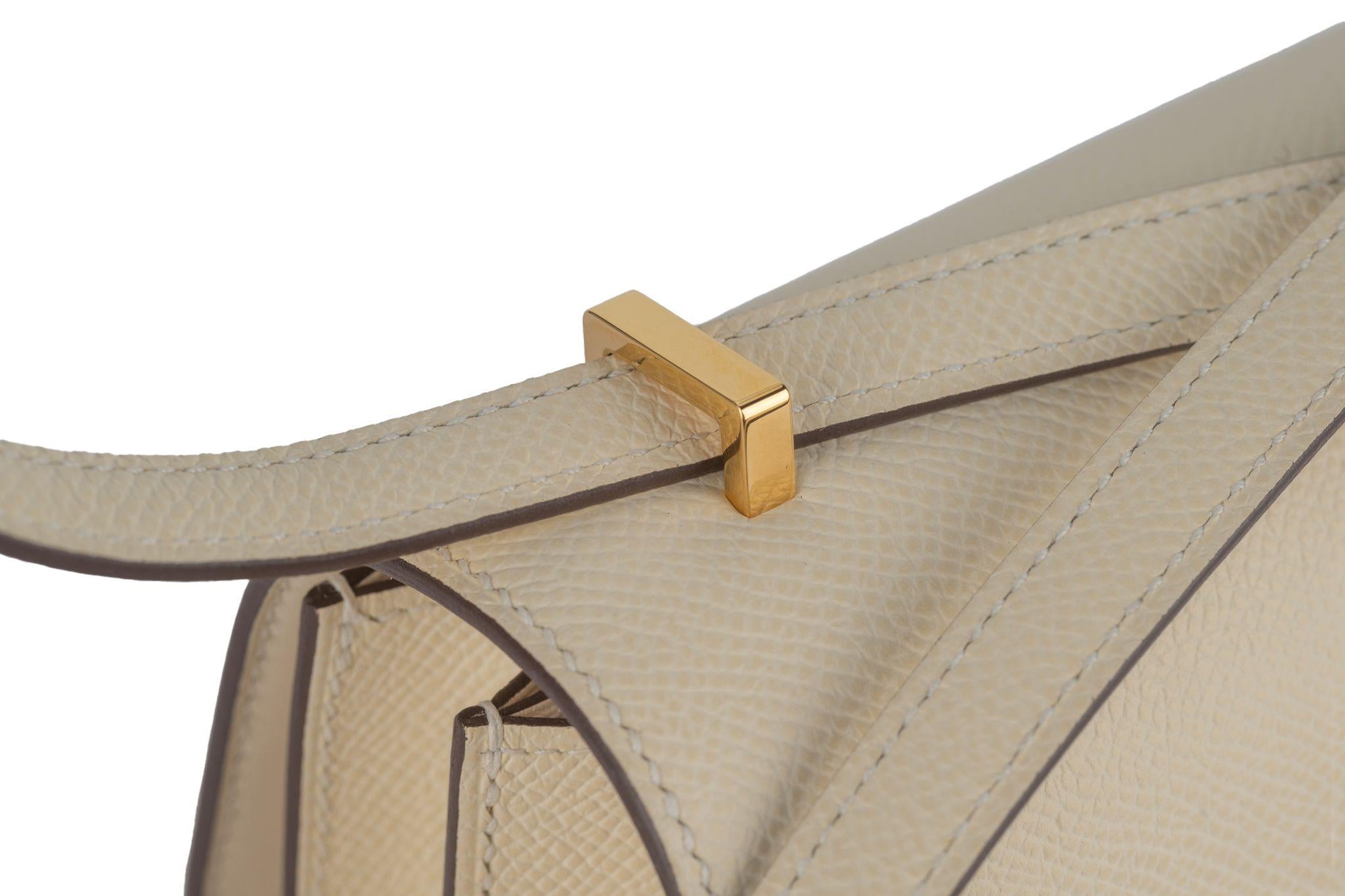 Hermès Mini Constance 18cm Craie Epsom Gold Hardware For Sale 7