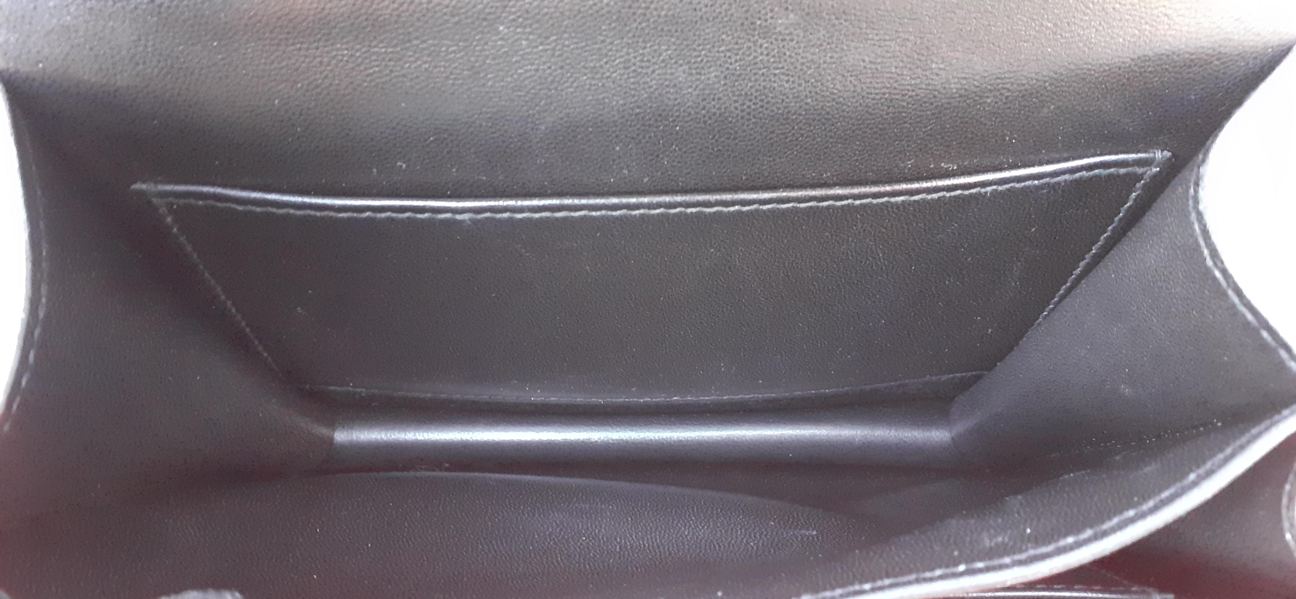 Hermès Mini Constance Metallic Silver Chevre Leather Palladium Hdw 18 cm For Sale 11