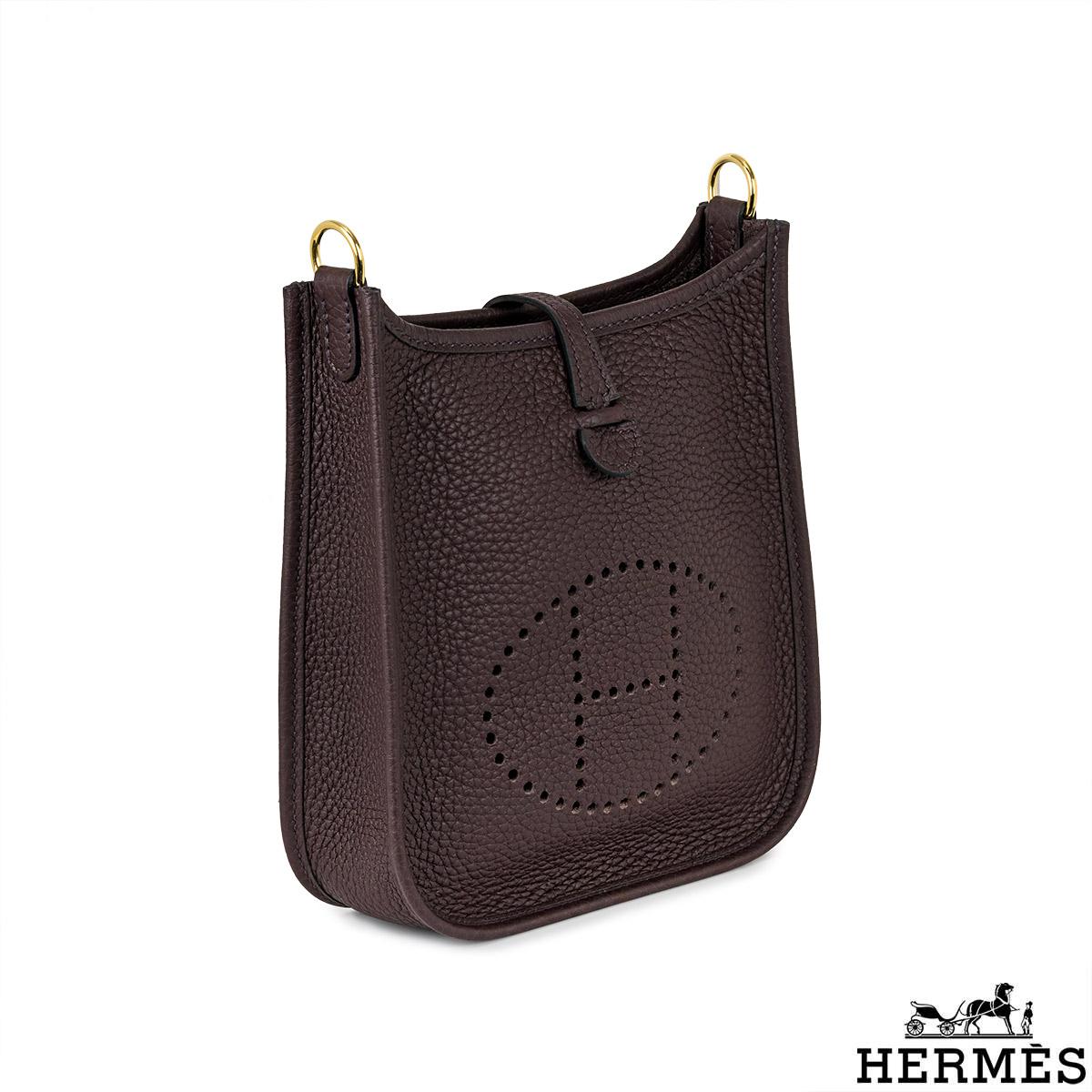 Hermès Mini Evelyne 16cm Chocolat Clemence GHW Neuf - En vente à London, GB