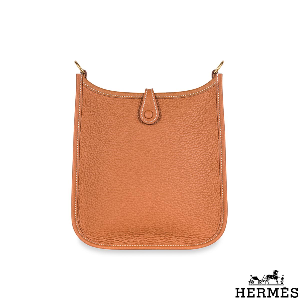 Hermès Mini Evelyne 16cm Gold Amazone Taurillon Clemence GHW In New Condition For Sale In London, GB
