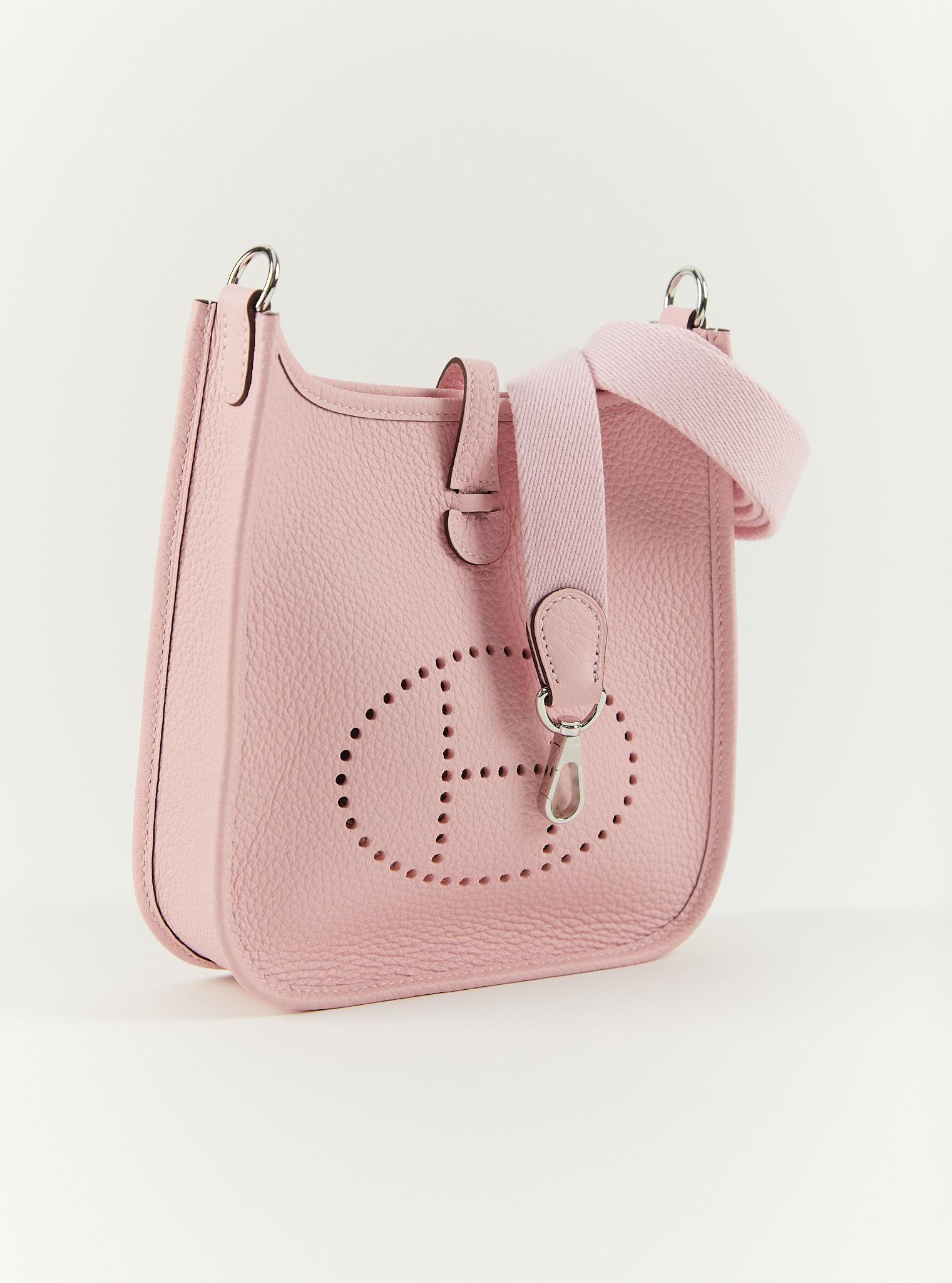 Hermès Mini Evelyne TPM in Rose Sakura

Clemence Leather with PalladiumHardware

Canvas Shoulder/Crossbody strap

W Stamp / 2024

Accompanied by: Copy receipt, Hermes box, Hermes dustbag, shoulder strap, shoulder strap dustbag and