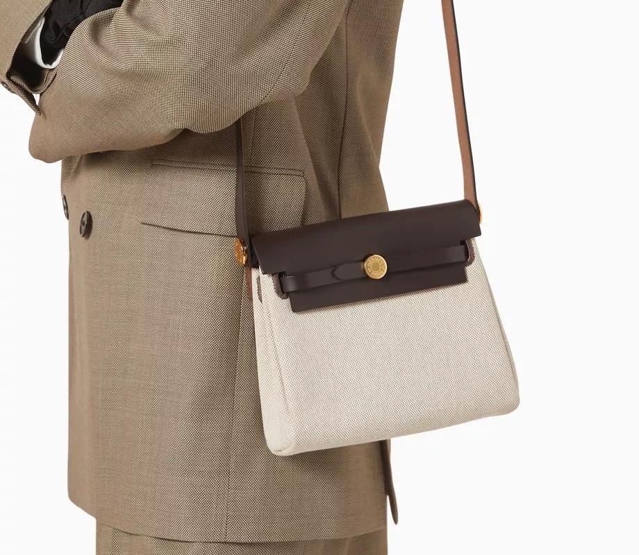 Borsa Hermes Mini Herbag 20 in Ecru Ebene in vendita 4