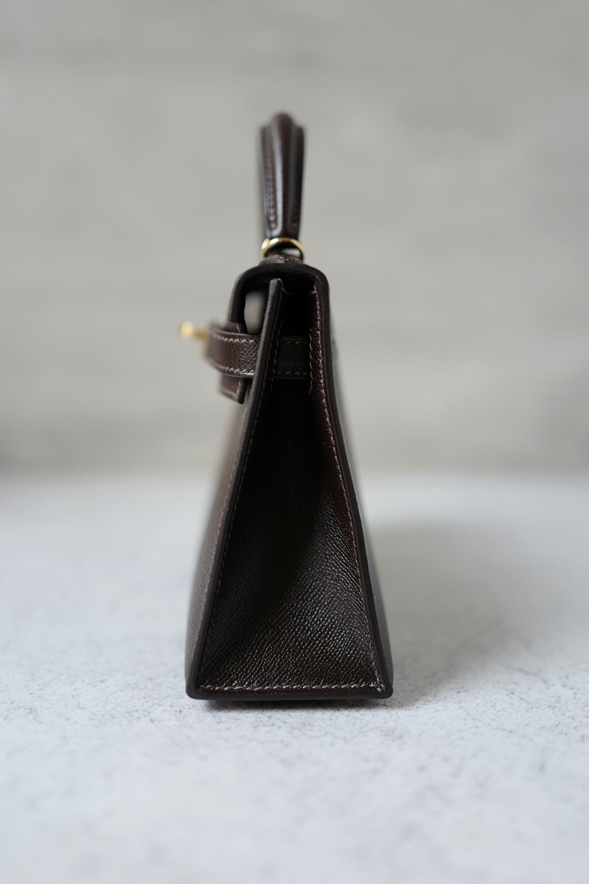 Donna Borsa Hermès Mini Kelly 20 in pelle Bai Brun Veau Madame con HW Permabrass