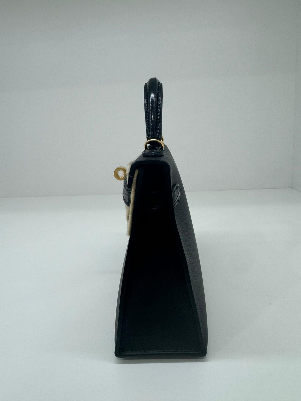Hermes Mini Kelly 20 Black Touch with Alligator GHW For Sale 1