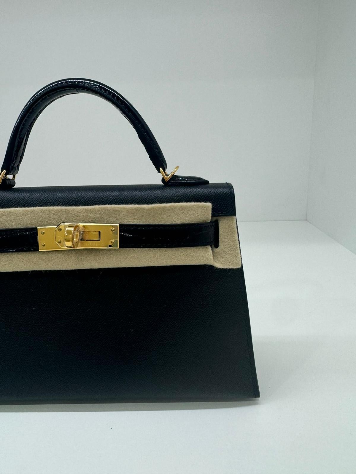 Hermes Mini Kelly 20 Black Touch with Alligator GHW For Sale 3