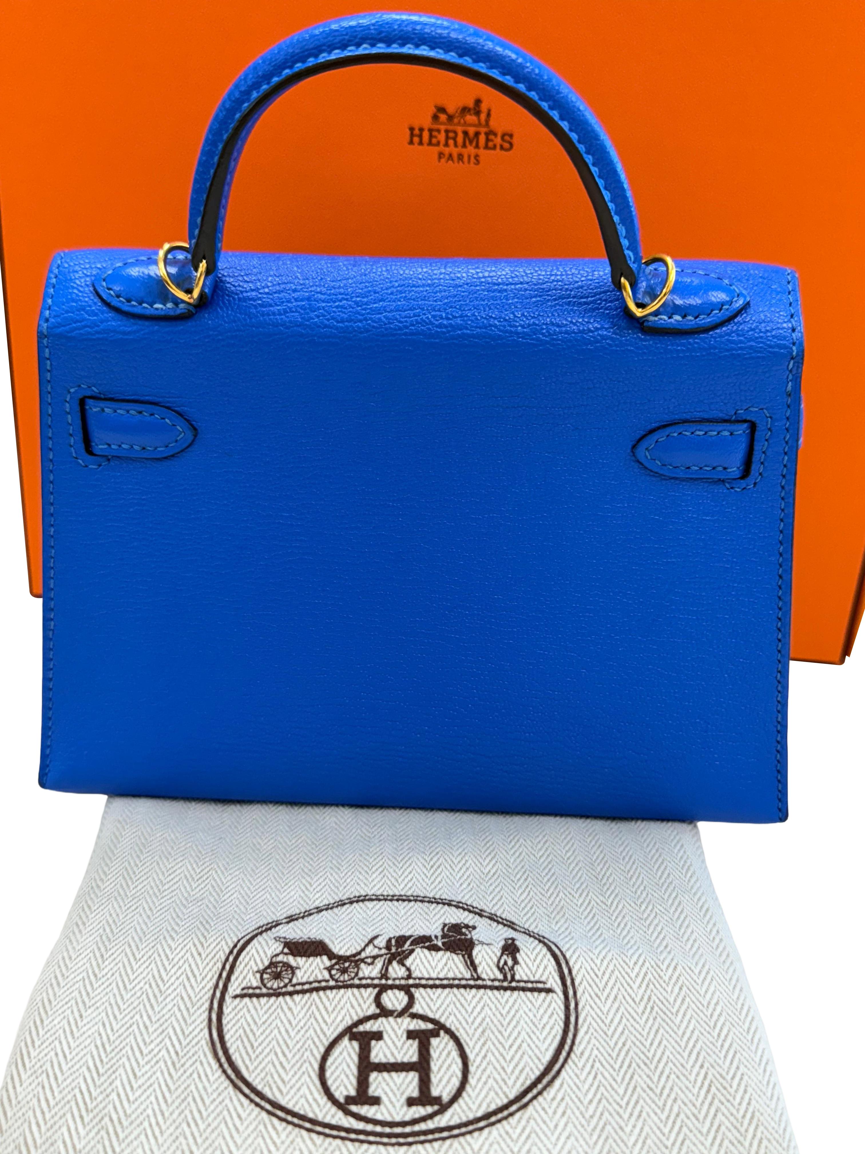 Hermes Mini Kelly 20 Blau Hydra Chèvre Leder Gold Hardware Handtasche im Angebot 14