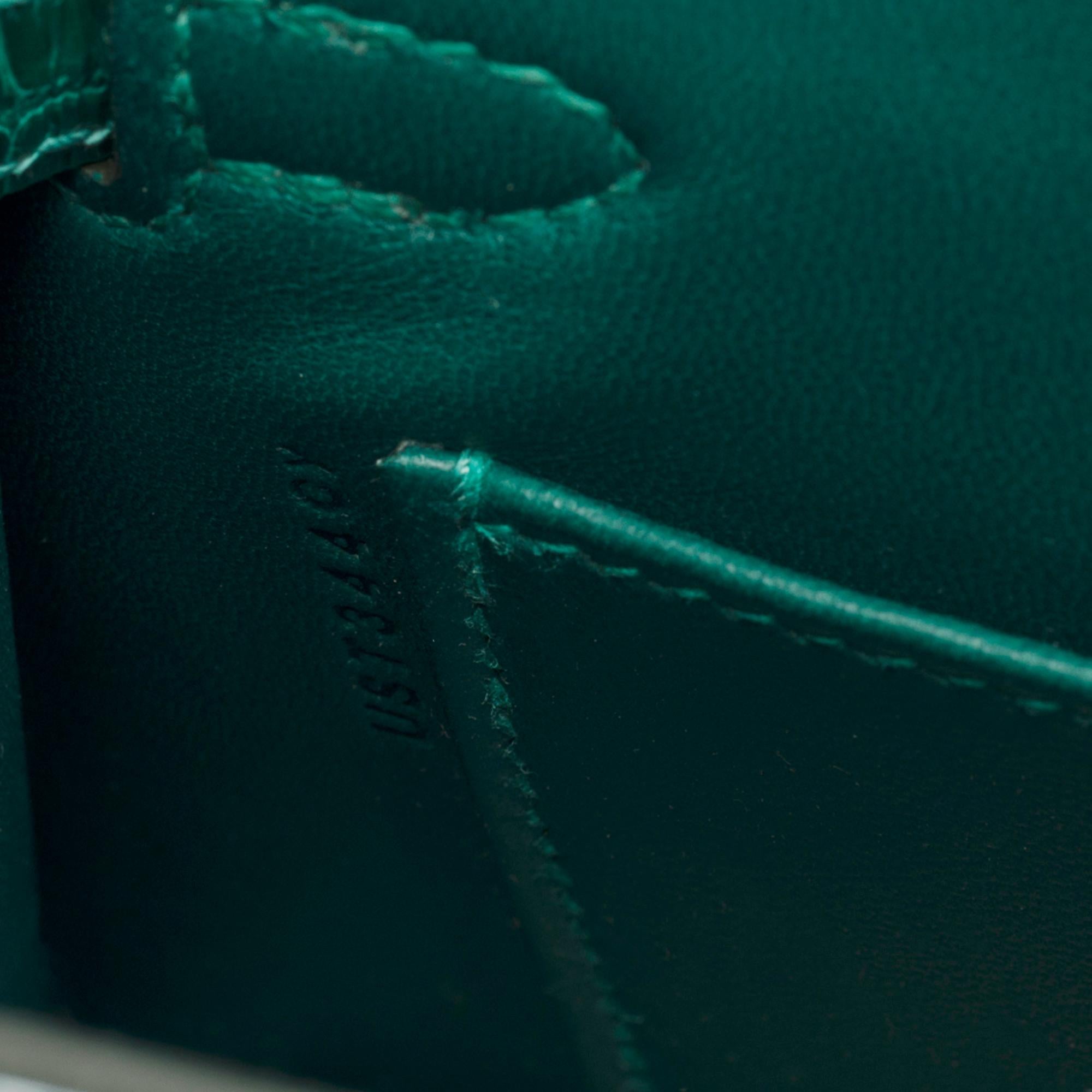 Hermès Mini Kelly 20 (Horseshoe) handbag strap in esmerald green alligator, GHW 4