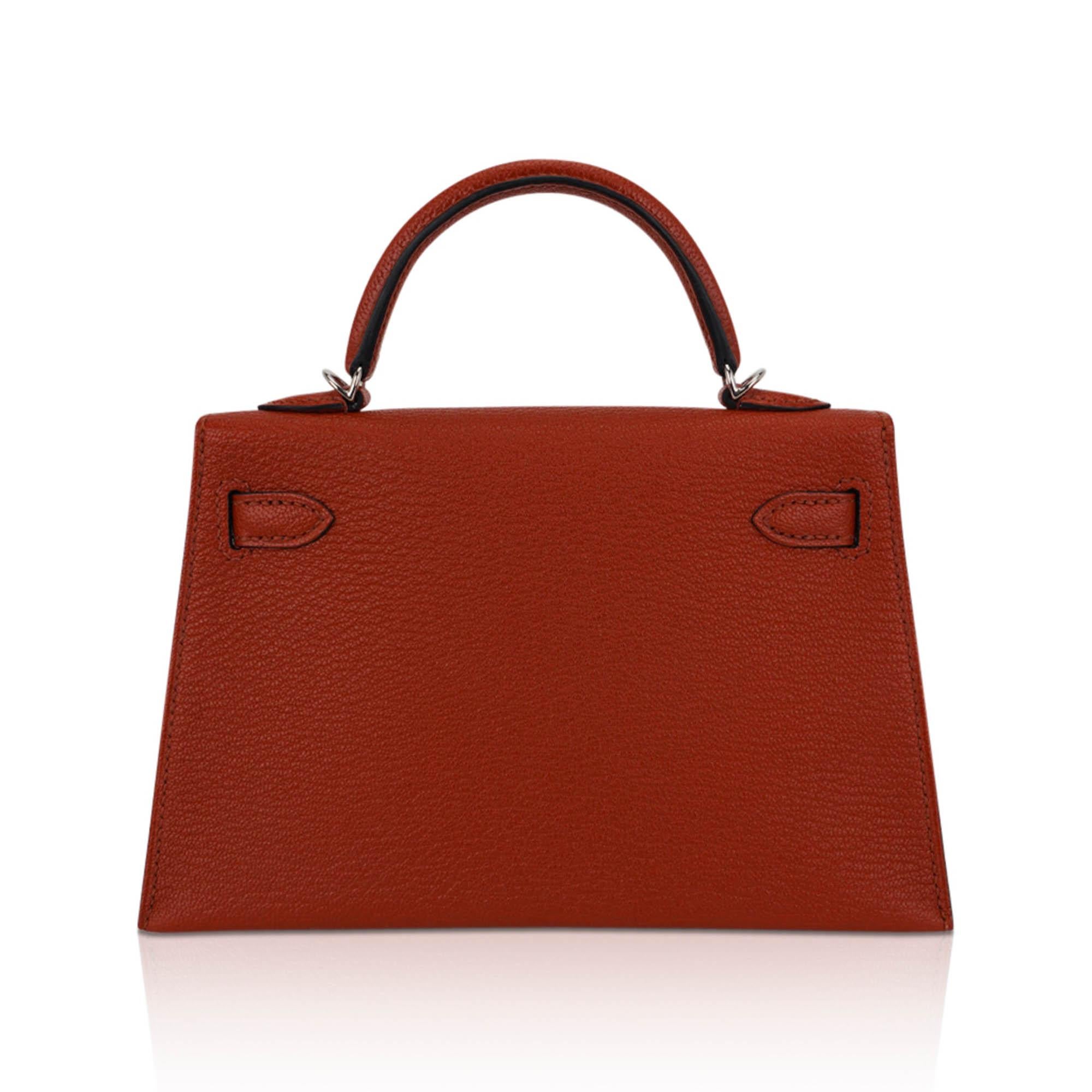 Hermes Mini Kelly 20 Sellier Bag Cuivre with Rose Mexico Toile Strap For Sale 2