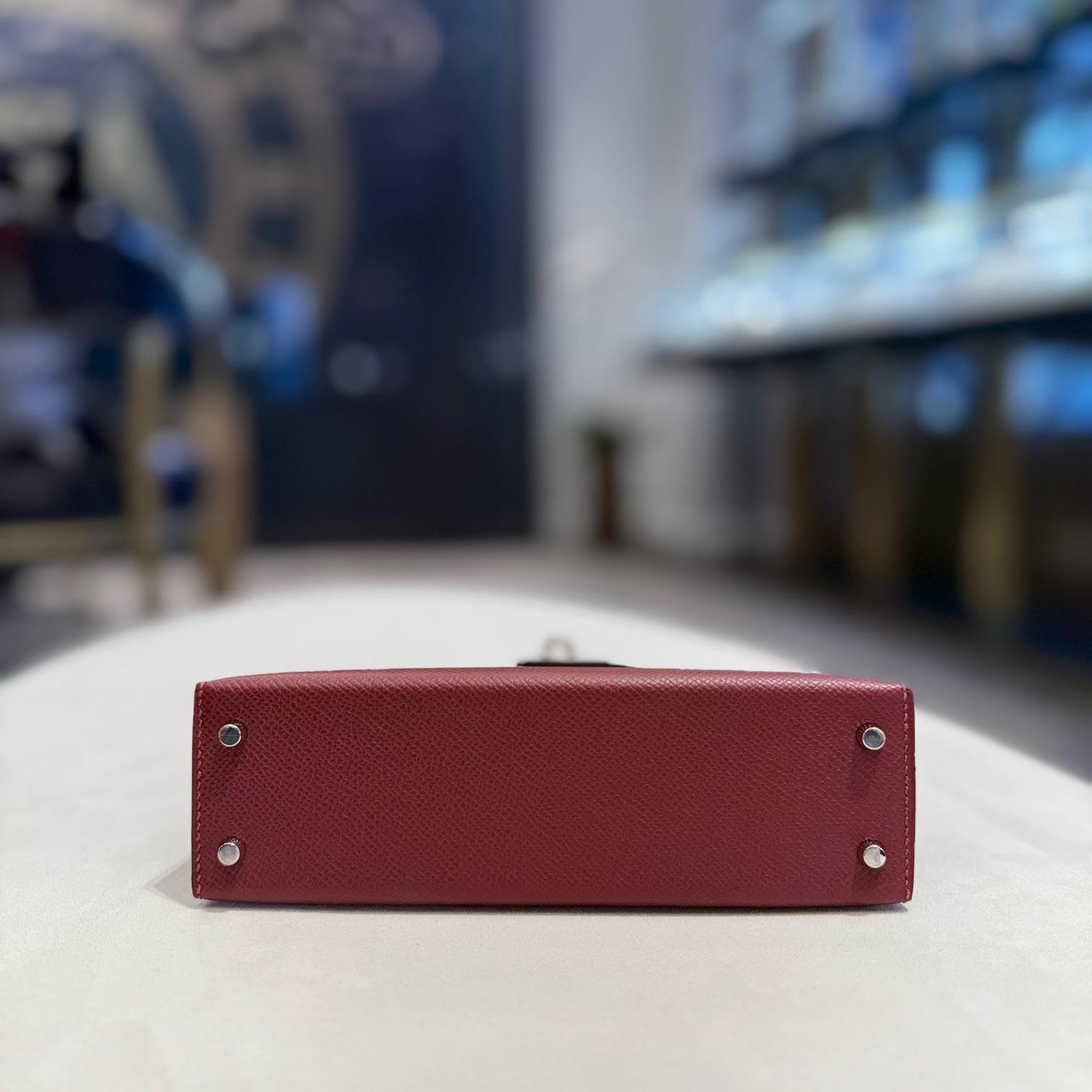 Hermès Rouge H Mini Kelly 20 Sellier Epsom Palladium Hardware en vente 1