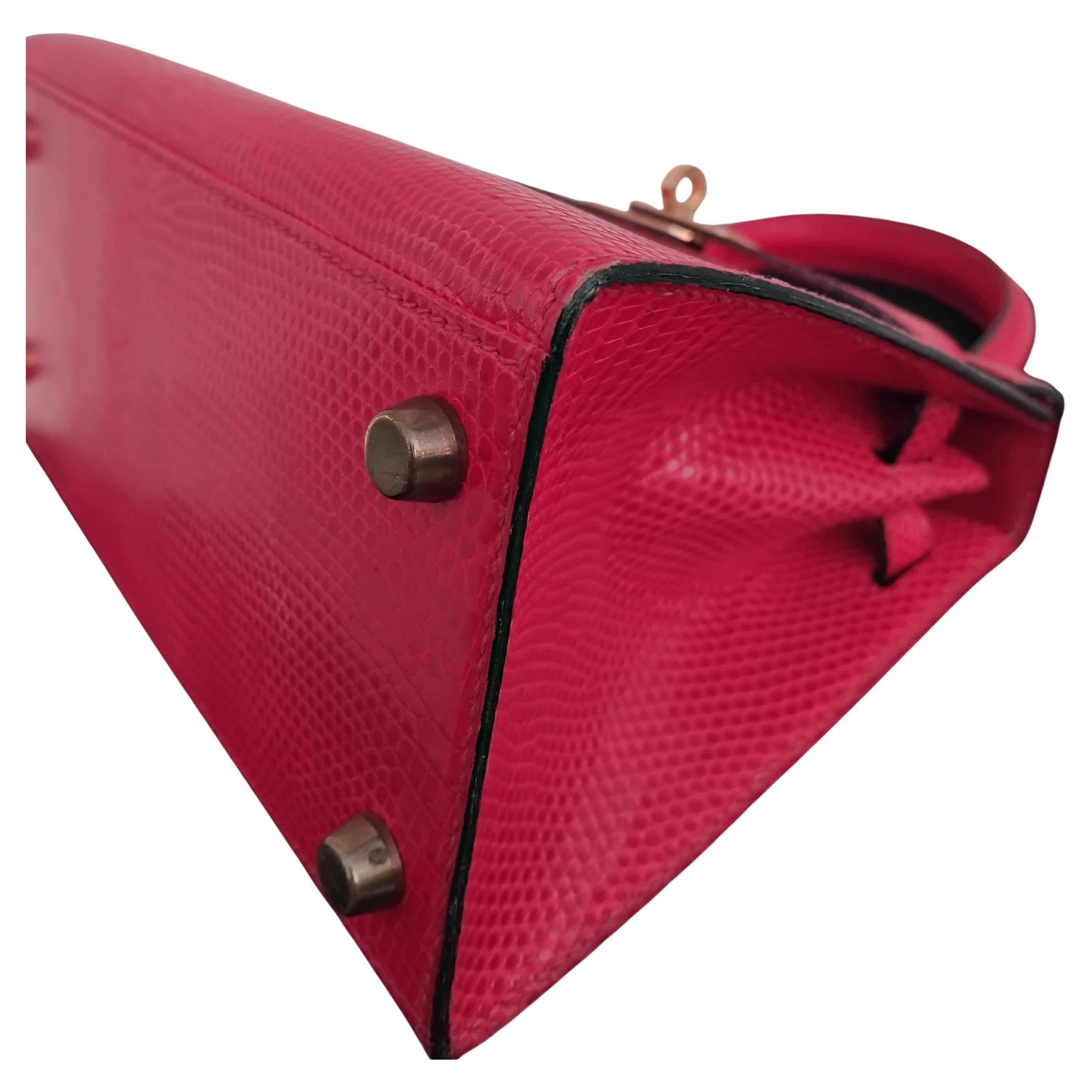 Hermès Mini Kelly 20cm Sellier Bag Shiny Red Lizard Gold Hdw Vintage en vente 7