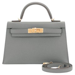 Hermes Mini Kelly 20cm Vert Amande VIP Epsom Gold Shoulder Bag, Z Stamp, 2021