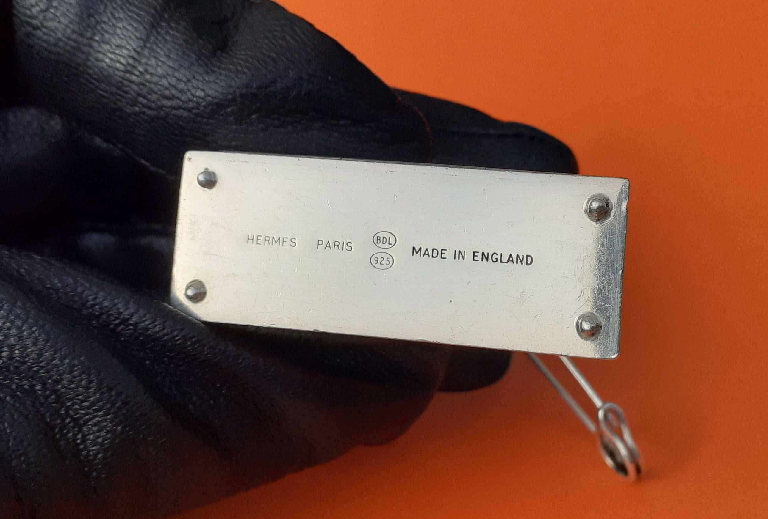 Hermès Mini Kelly Tasche Pill Box und seine Sicherheitsnadel in Sterling Silber SELTEN im Angebot 10