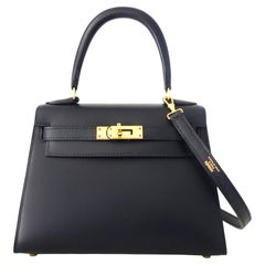 Hermès Mini sac Kelly Sellier 20 cm Bleu marine Boîte cuir Or Hdw