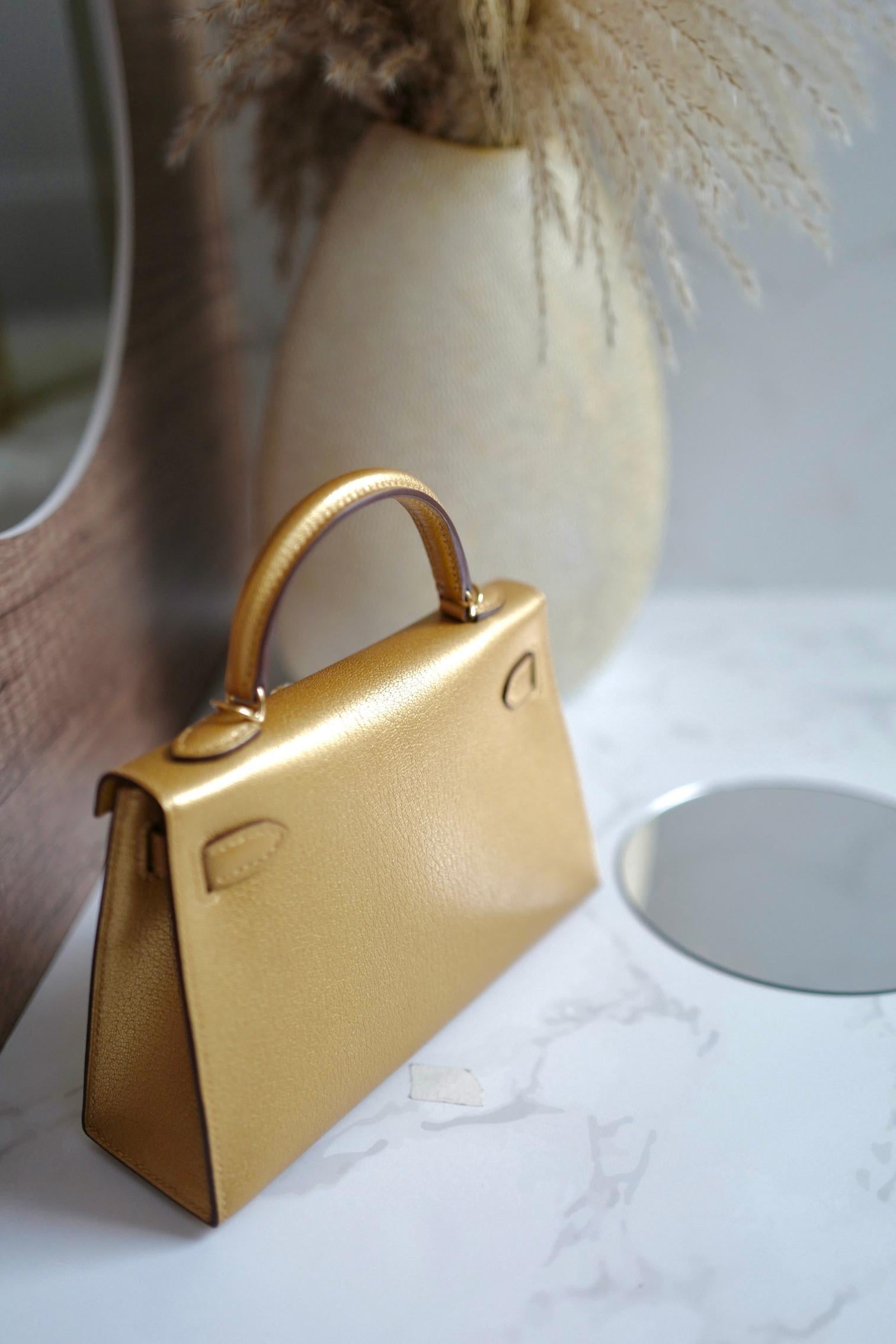 Hermès Mini Kelly Dore Metallic Gold Chèvre Olympic 2024 Champagne HW NEW in vendita 15