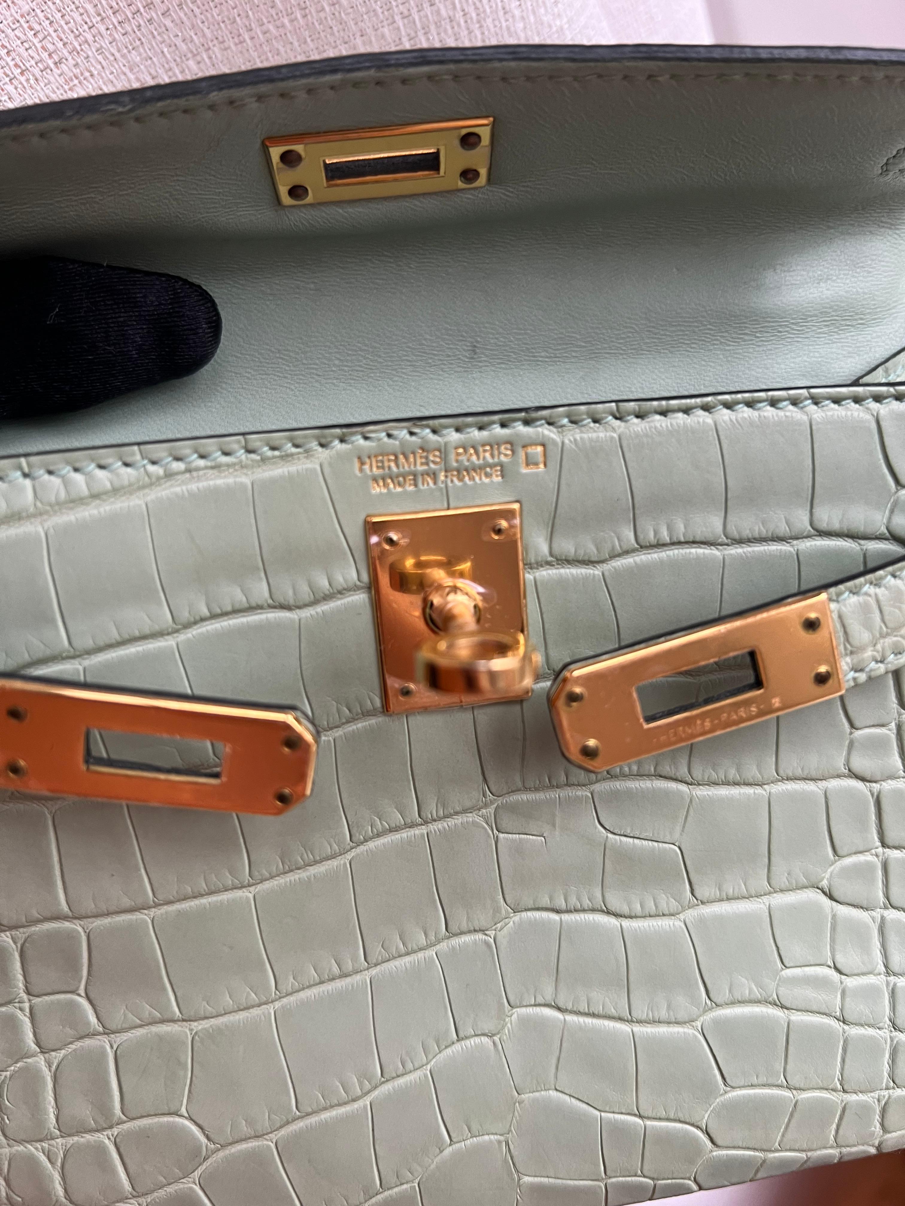 Hermes Mini Kelly II 20 Vert d'eau Borsa in alligatore opaco GHW in vendita 11