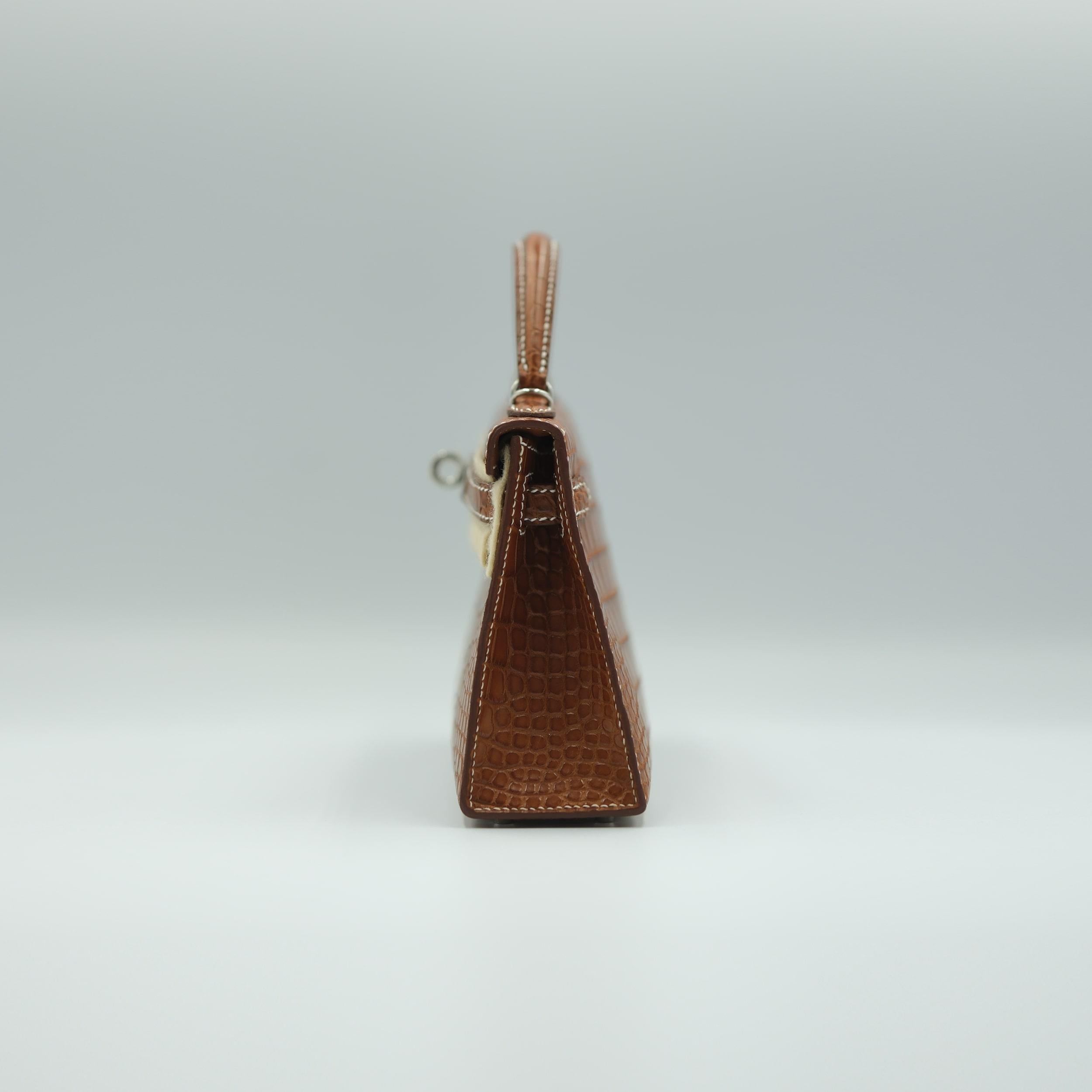 Hermes Mini Kelly II Fauve SELLIER MINI BARENIA MISS I ALLIGATOR Pour femmes en vente