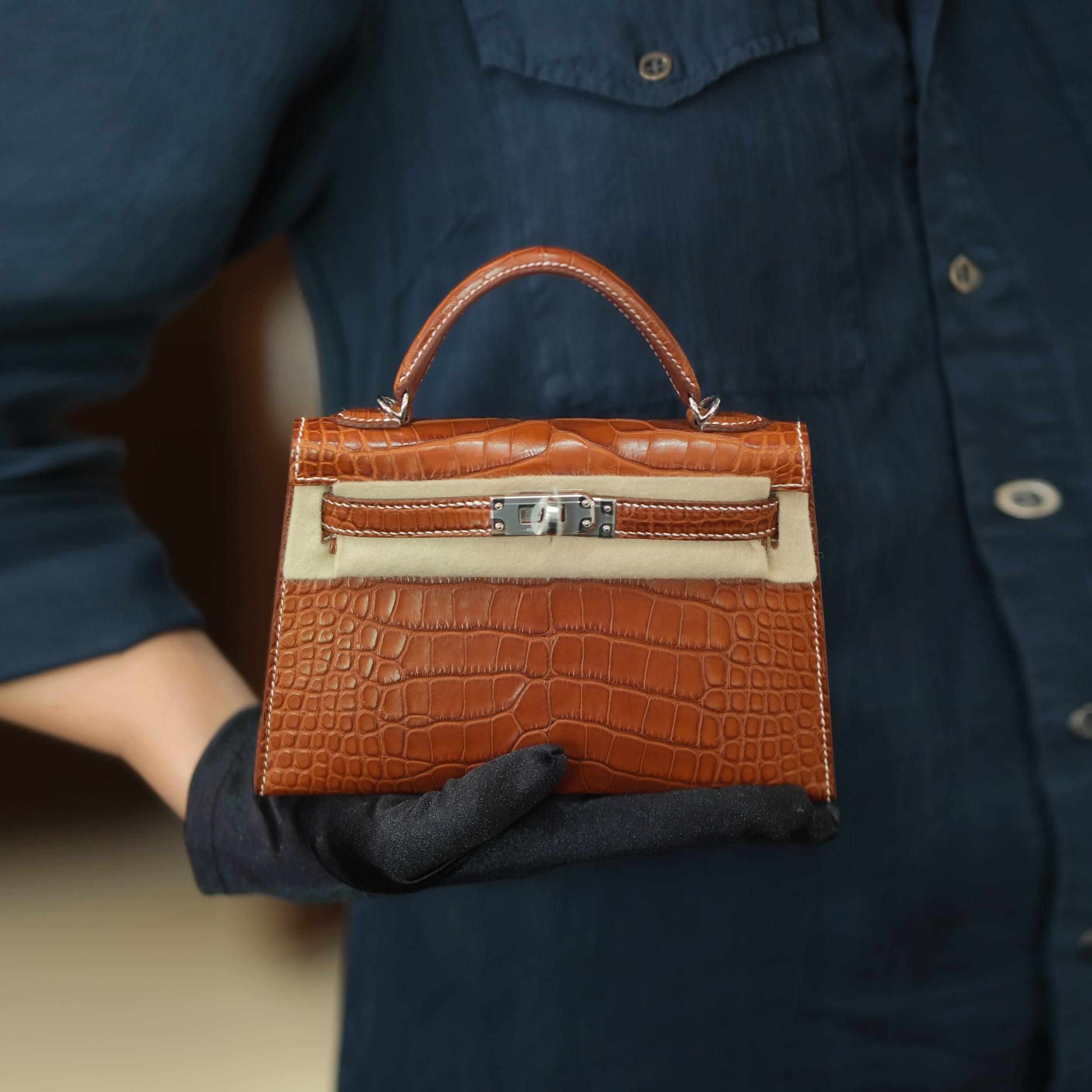 Hermes Mini Kelly II Fauve SELLIER MINI BARENIA MISS I ALLIGATOR en vente 2