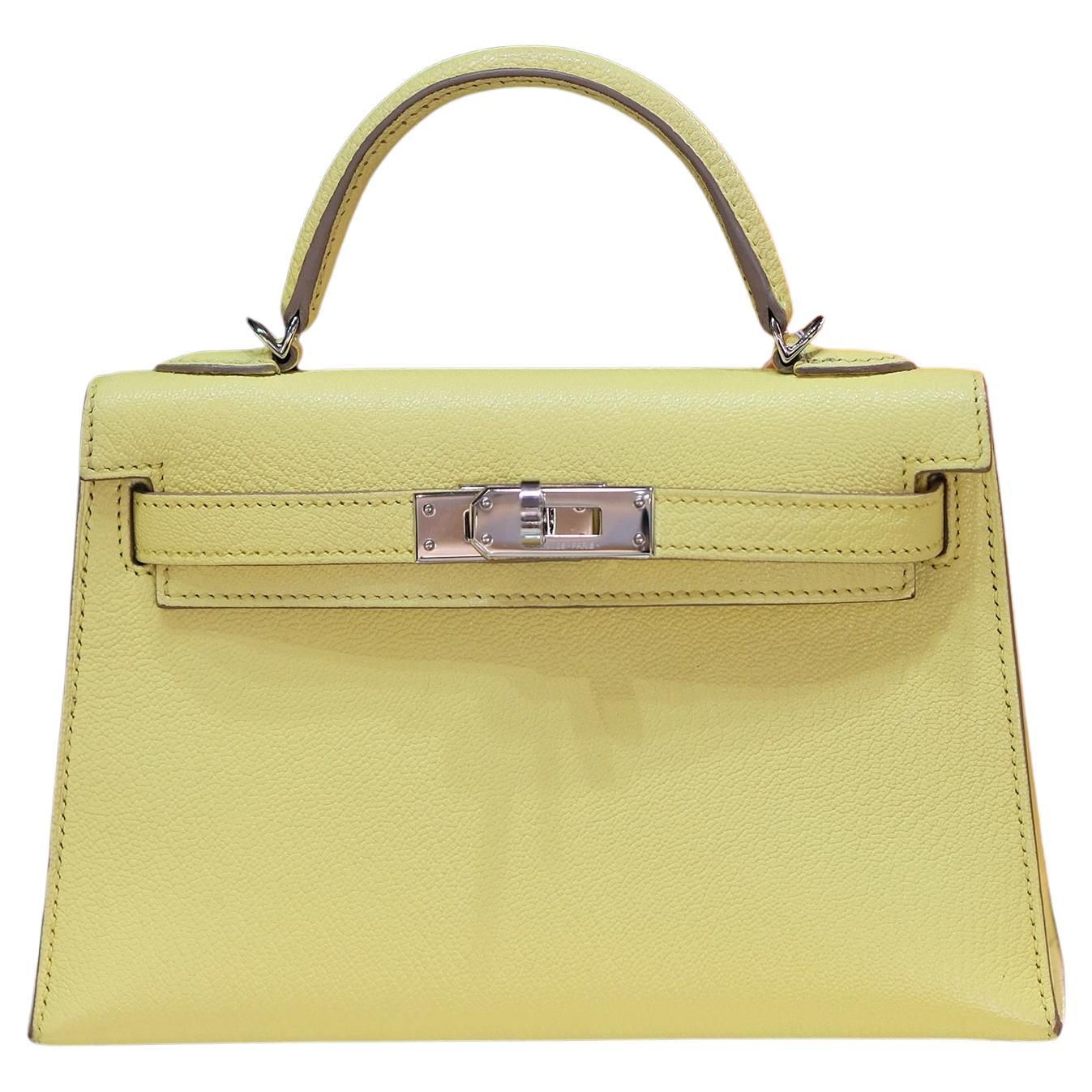 Hermes Mini Kelly Sellier 20 Limoncello Chevre Palladium Hardware 2023 en vente
