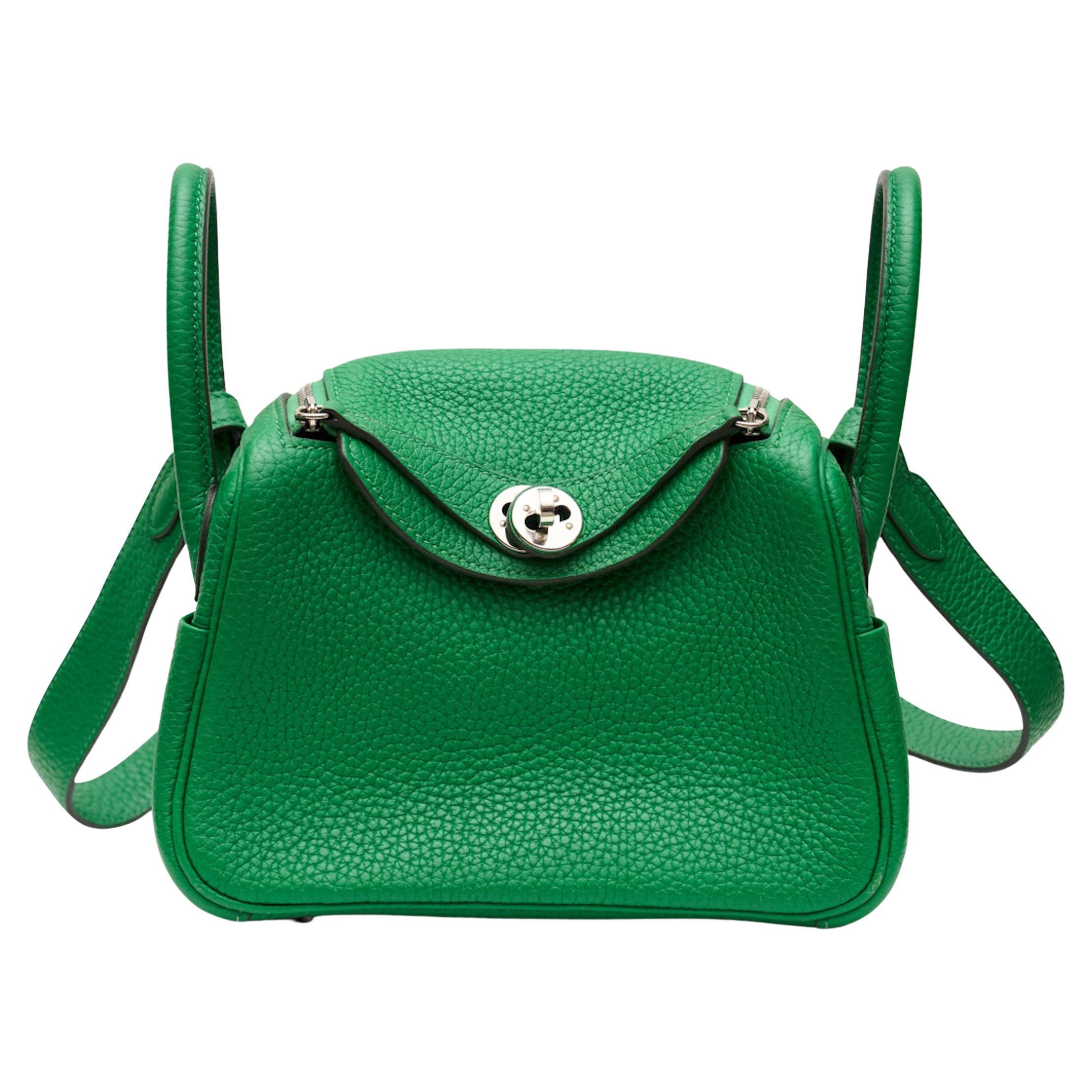 How can I spot a fake Hermès Mini Lindy bag?