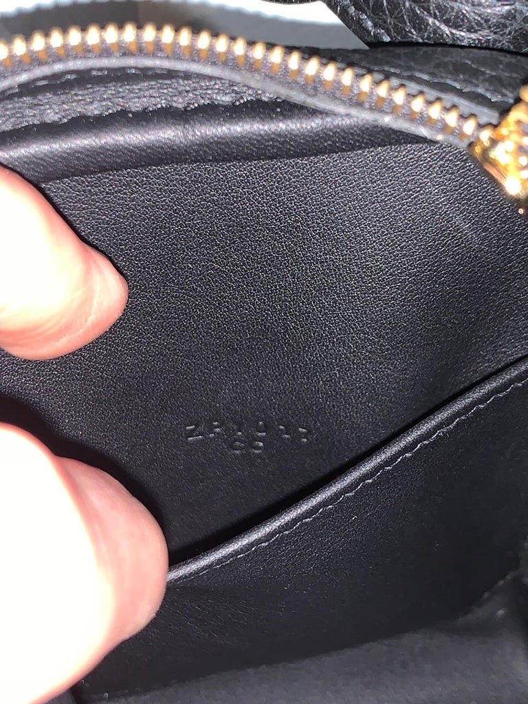Hermès Mini Lindy Black Clemence With Gold Hardware - AG Concierge