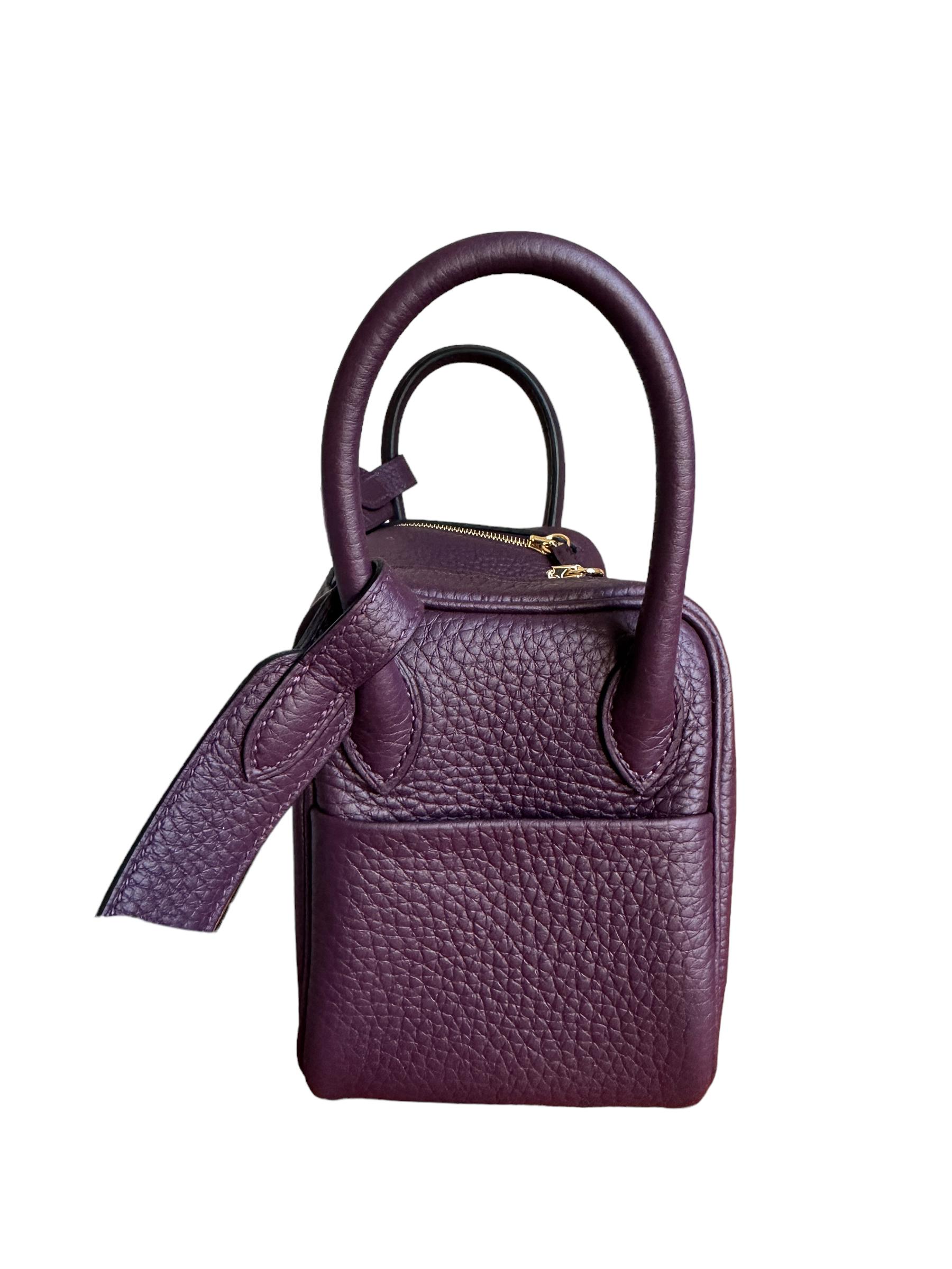 Hermes Mini Lindy Cassis Bag Clemence B Gold  For Sale 2