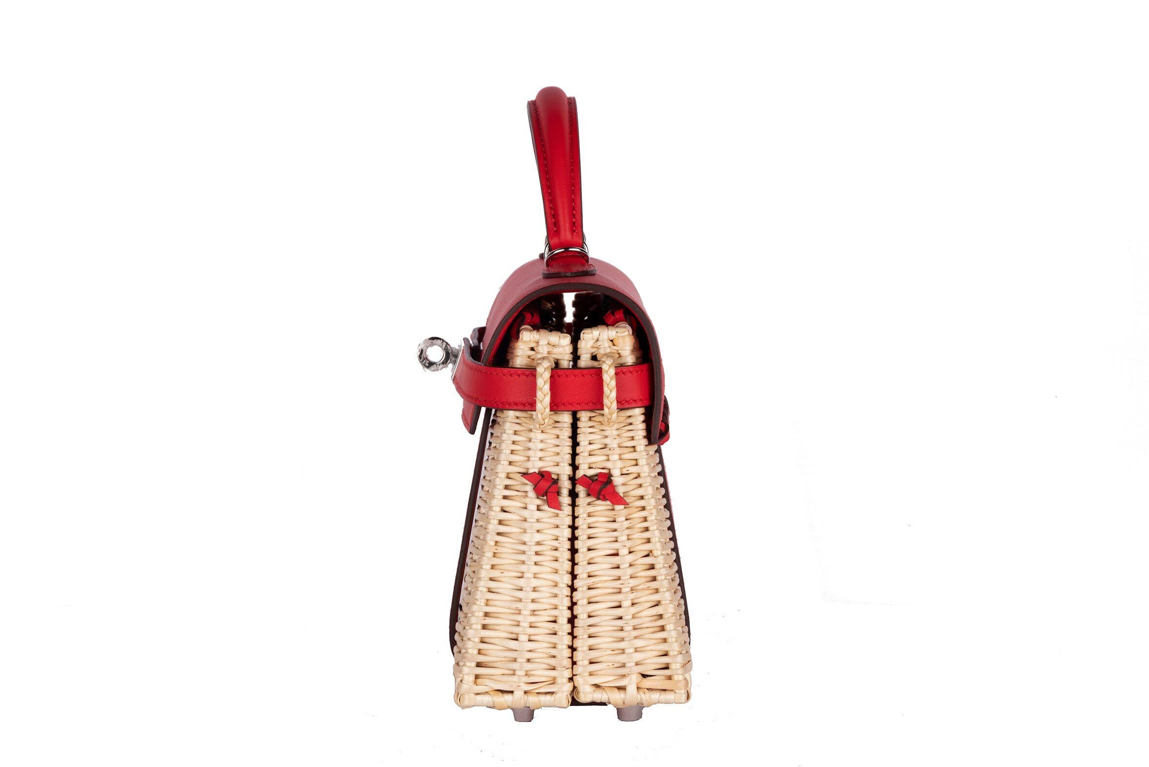 Hermes Mini Picnic Kelly Rouge de Coeur 20cm 1