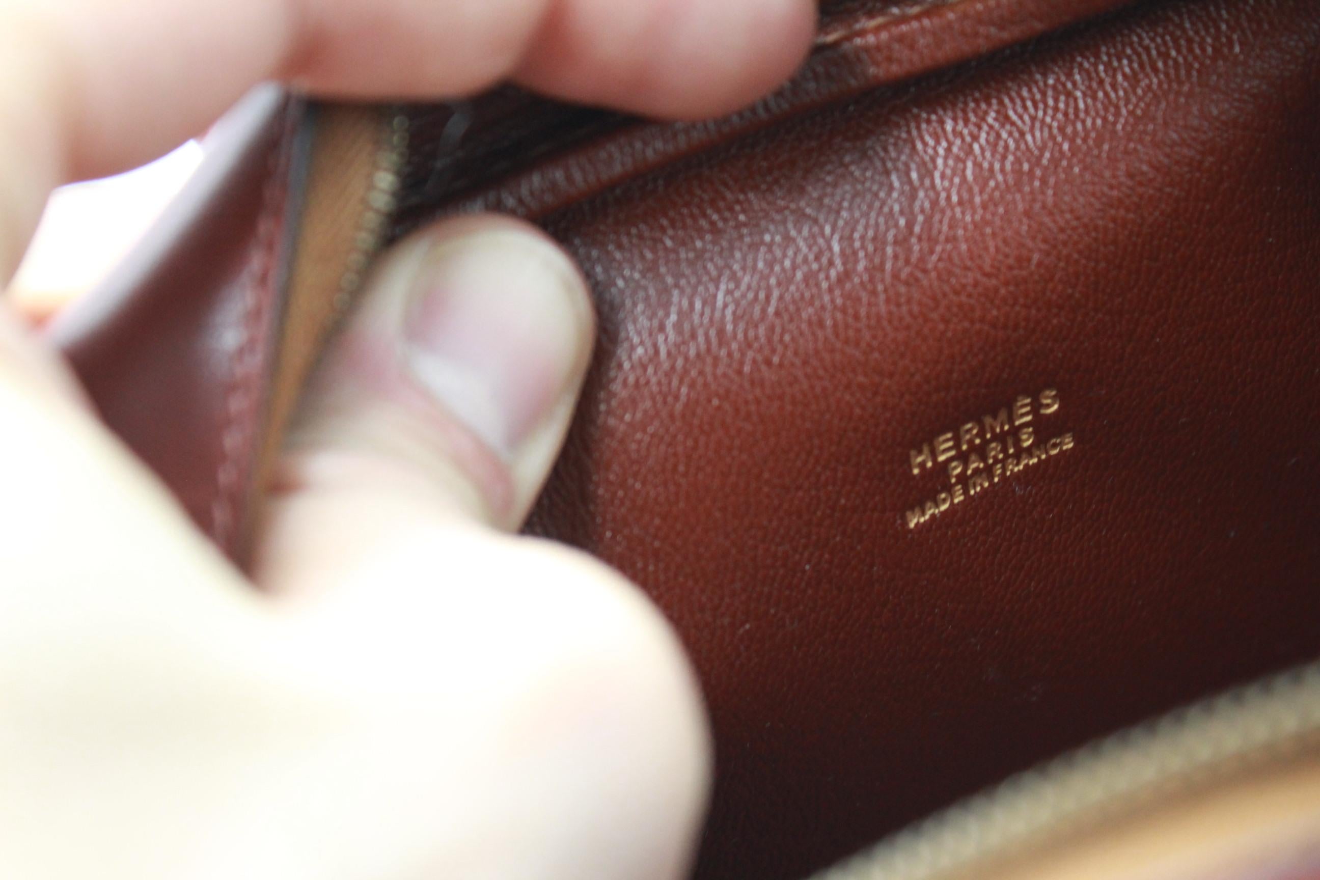 Hermes Mini Plume 20 cm in Brown Leather. Retails 6000$ In Good Condition For Sale In Paris, FR