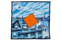 Foulard en soie "Minuit au Faubourg" Hermès