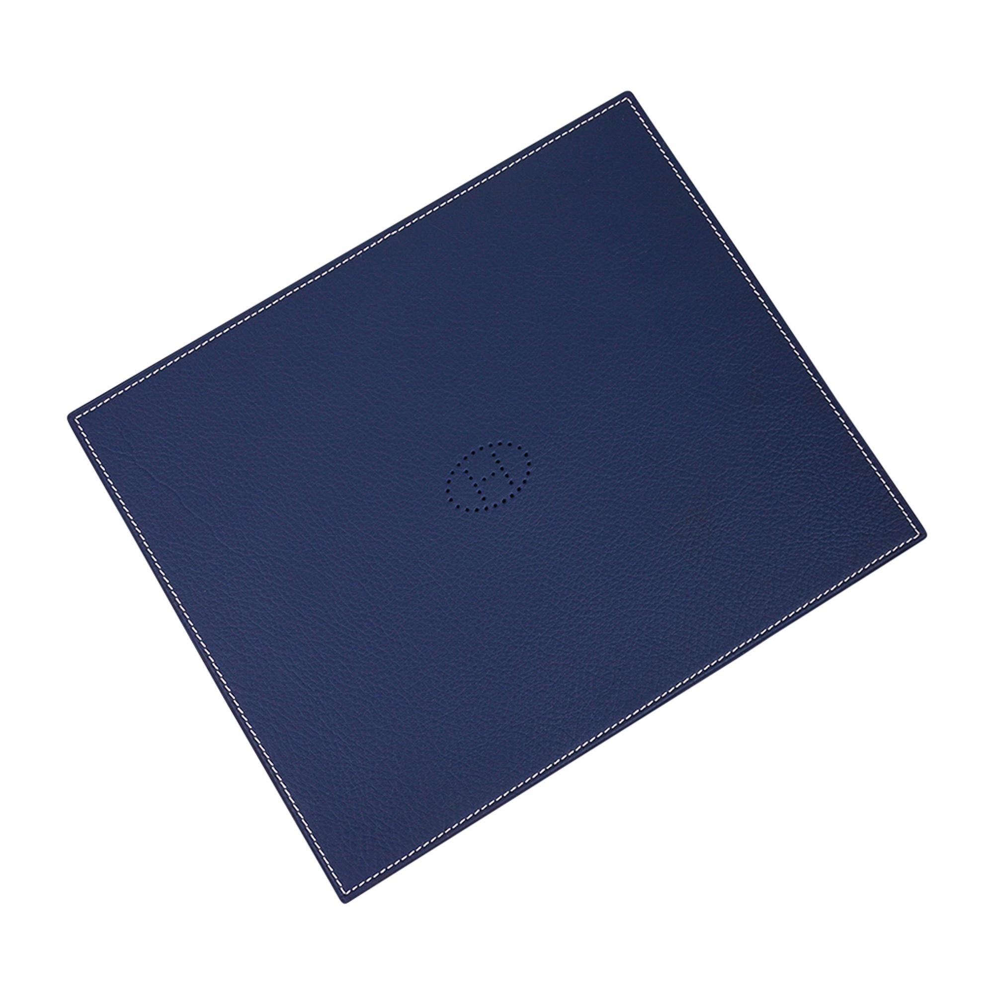 Purple Hermes Mises Et Relances H Evelyne Desk Mouse Pad