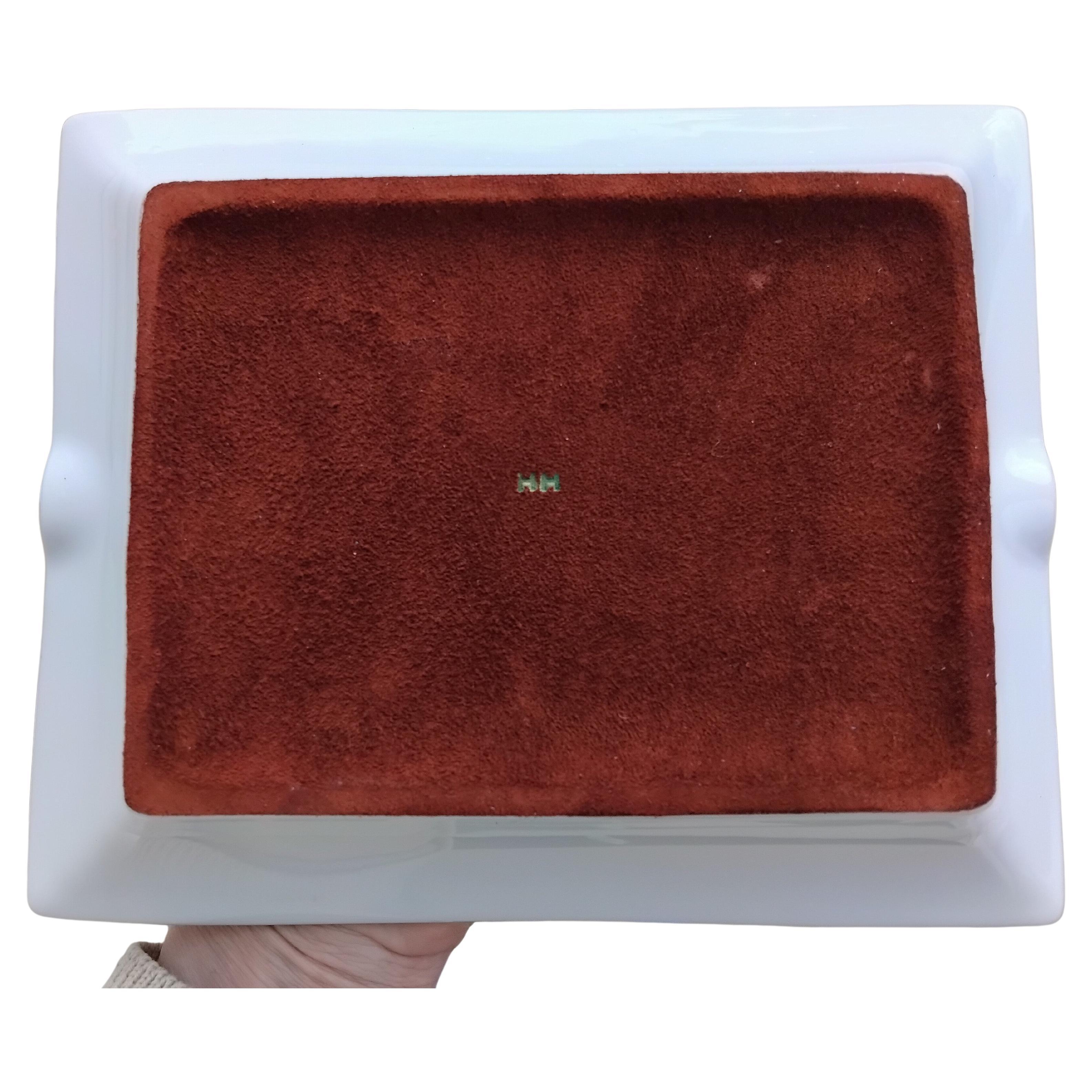 Hermès Monkeys Print Ashtray Change Tray Porcelain Gold For Sale 7