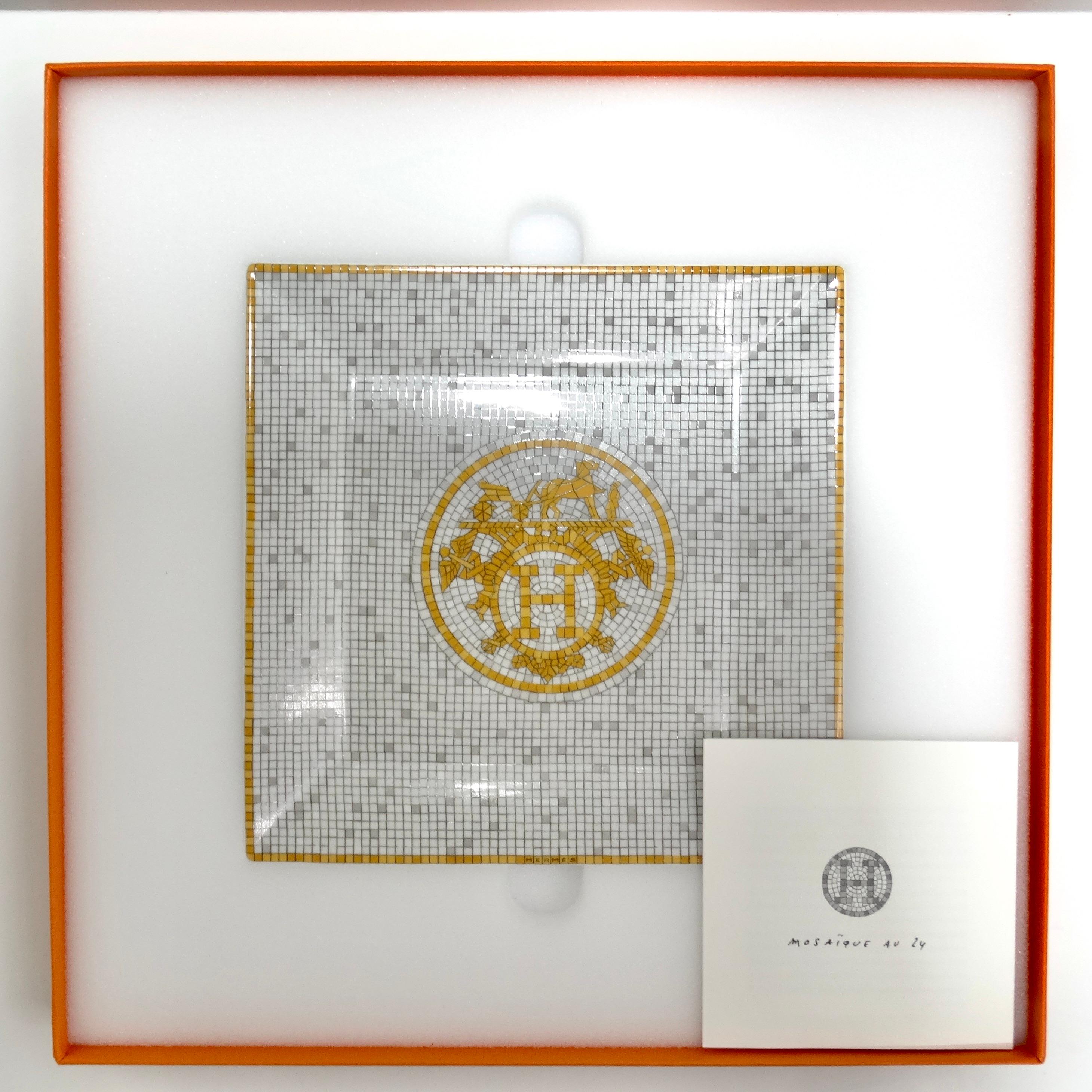 Hermes Mosaique Square Plate In New Condition For Sale In Scottsdale, AZ
