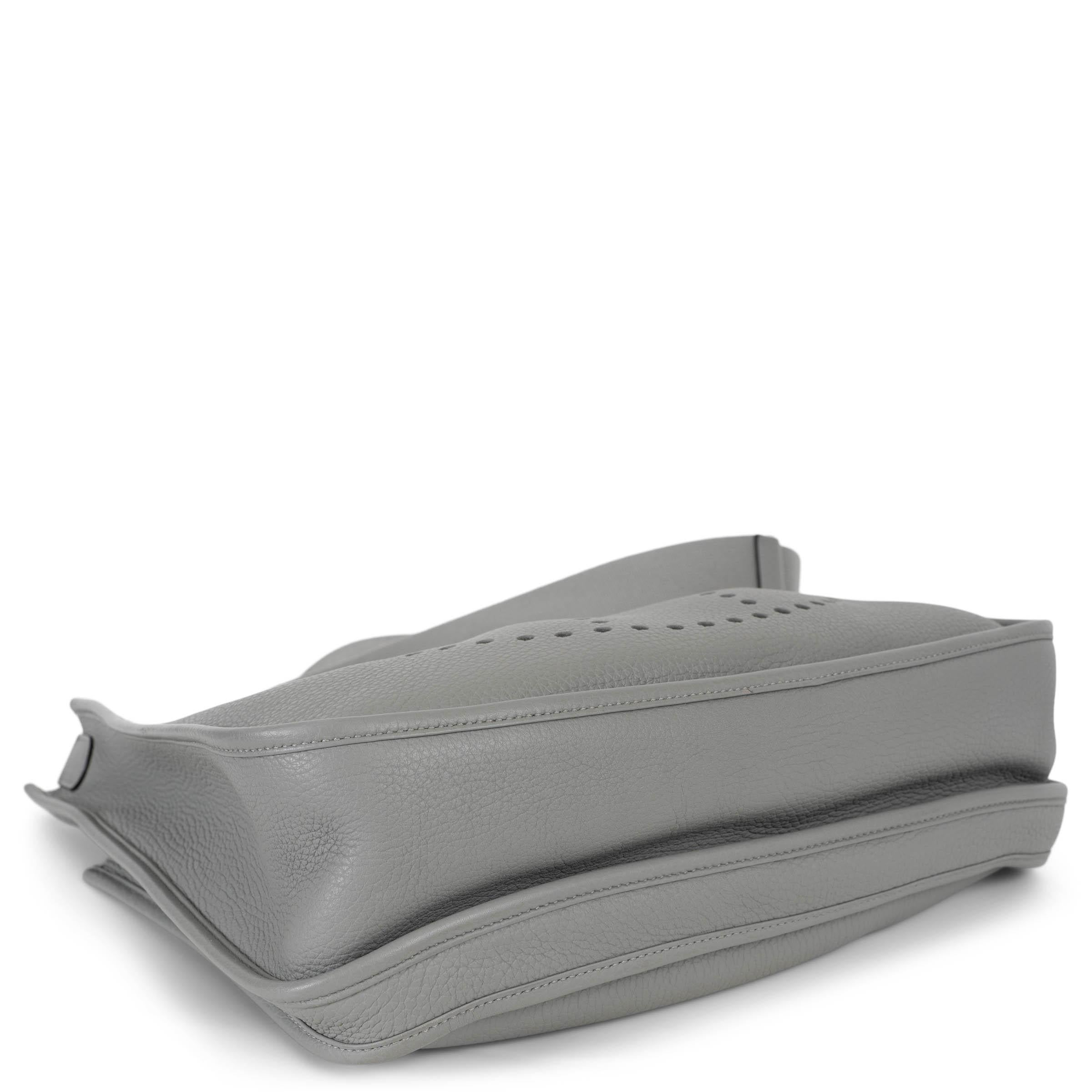 HERMES Mouette gris Clemence cuir EVELYNE 33 Sac à bandoulière Phw Excellent état - En vente à Zürich, CH