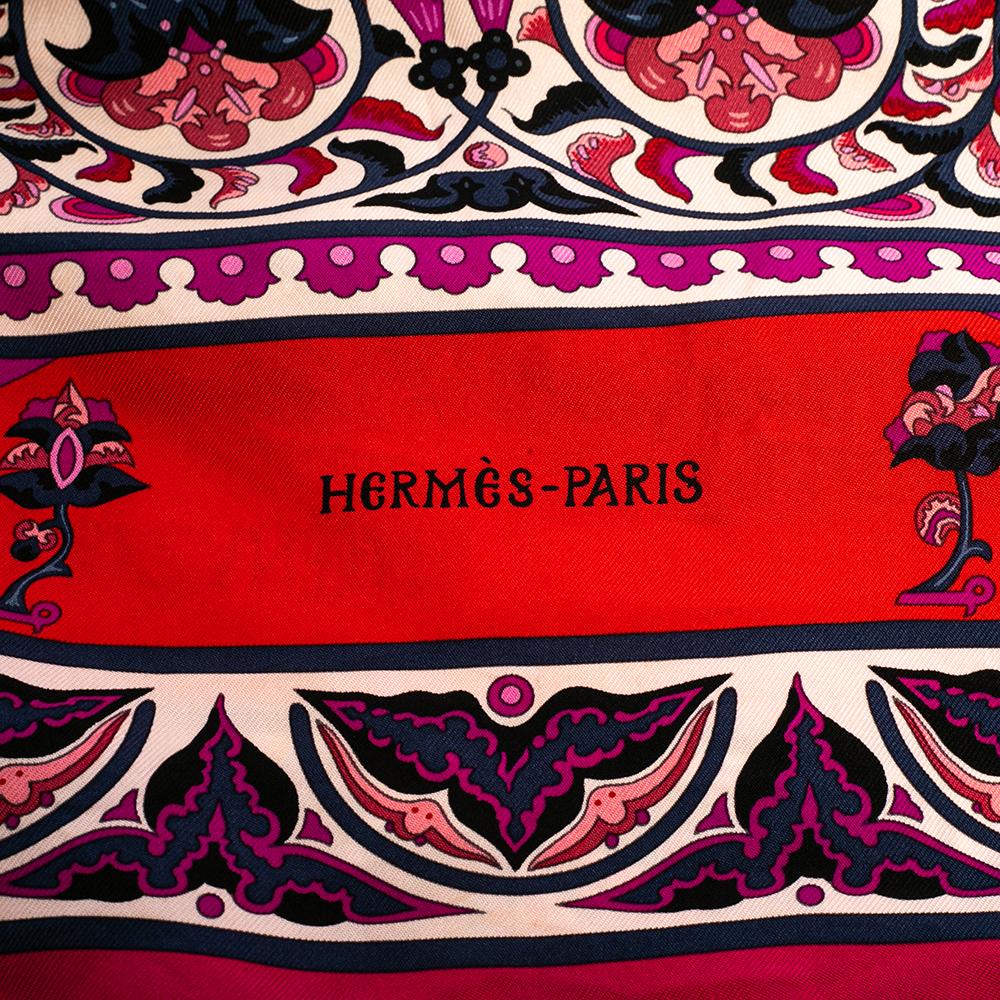 Hermes Multicolor Ciels Byzantins Printed Silk Square Scarf In Good Condition In Dubai, Al Qouz 2