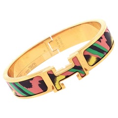 Hermès Multicolor Le Chat Carré Emaille Clic H Armband