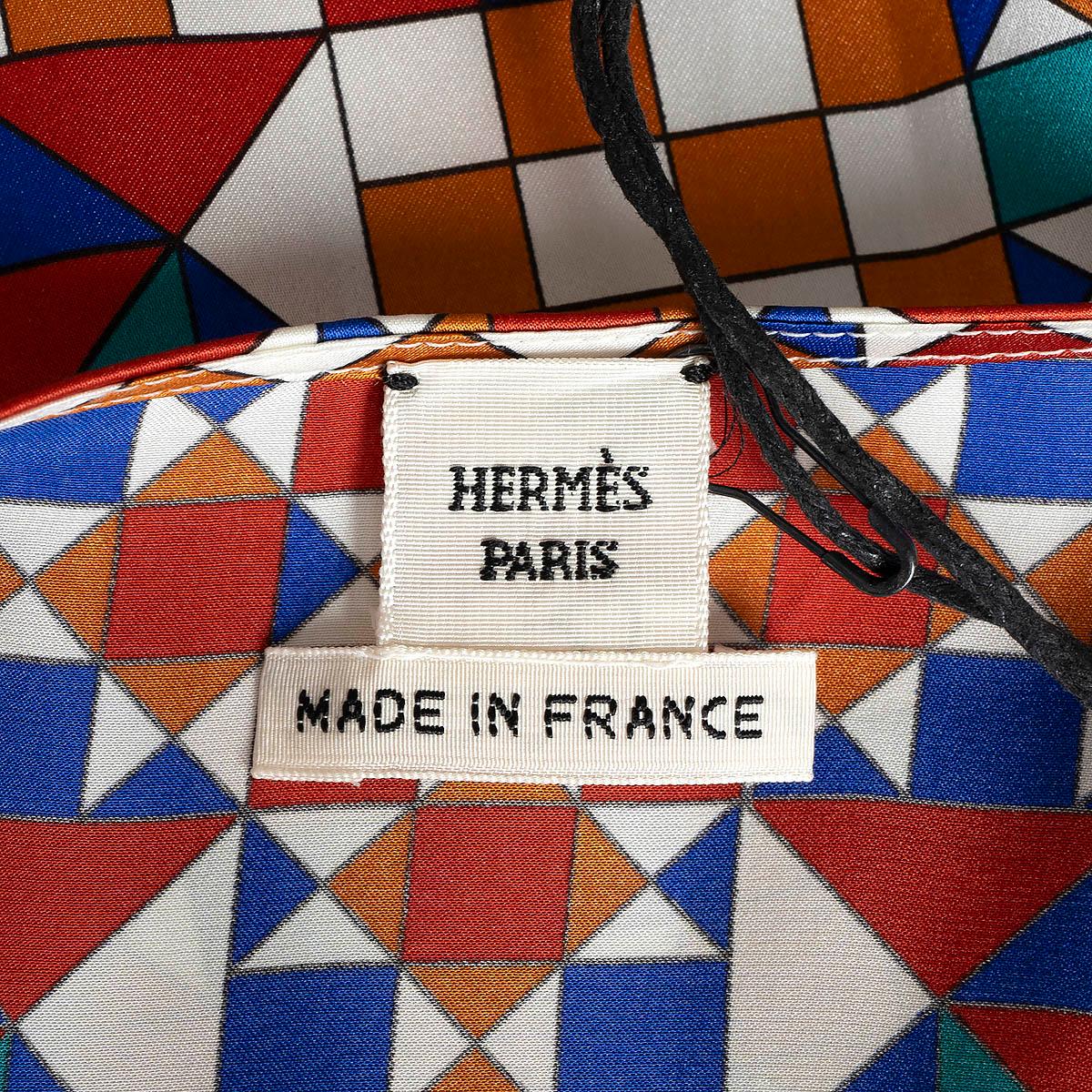 HERMES multicolor silk GEOMETRIC SHORT SLEEVE Blouse Shirt Top 36 XS For Sale 2