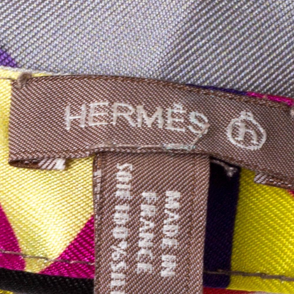 Hermes Multicolor Silk Petit H Shopping Bag In Good Condition In Dubai, Al Qouz 2