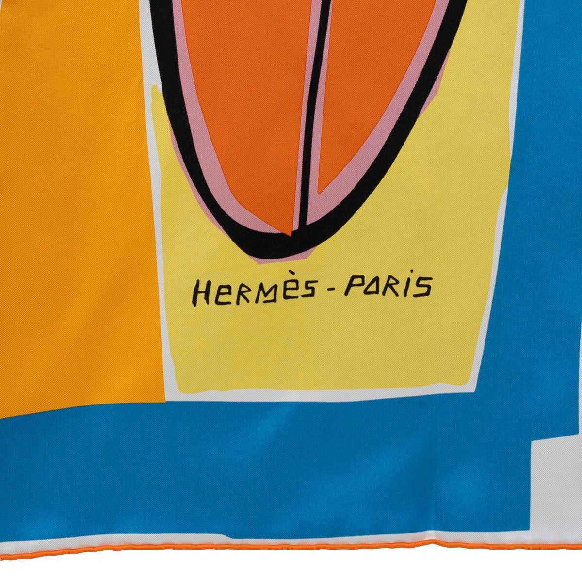 HERMES multicolor silk SEA, SURF & FUN 140 Scarf Blanc Orange Bleu In New Condition For Sale In Zürich, CH