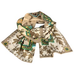 HERMES Musique des Dieux Taupe Angora Scarf
