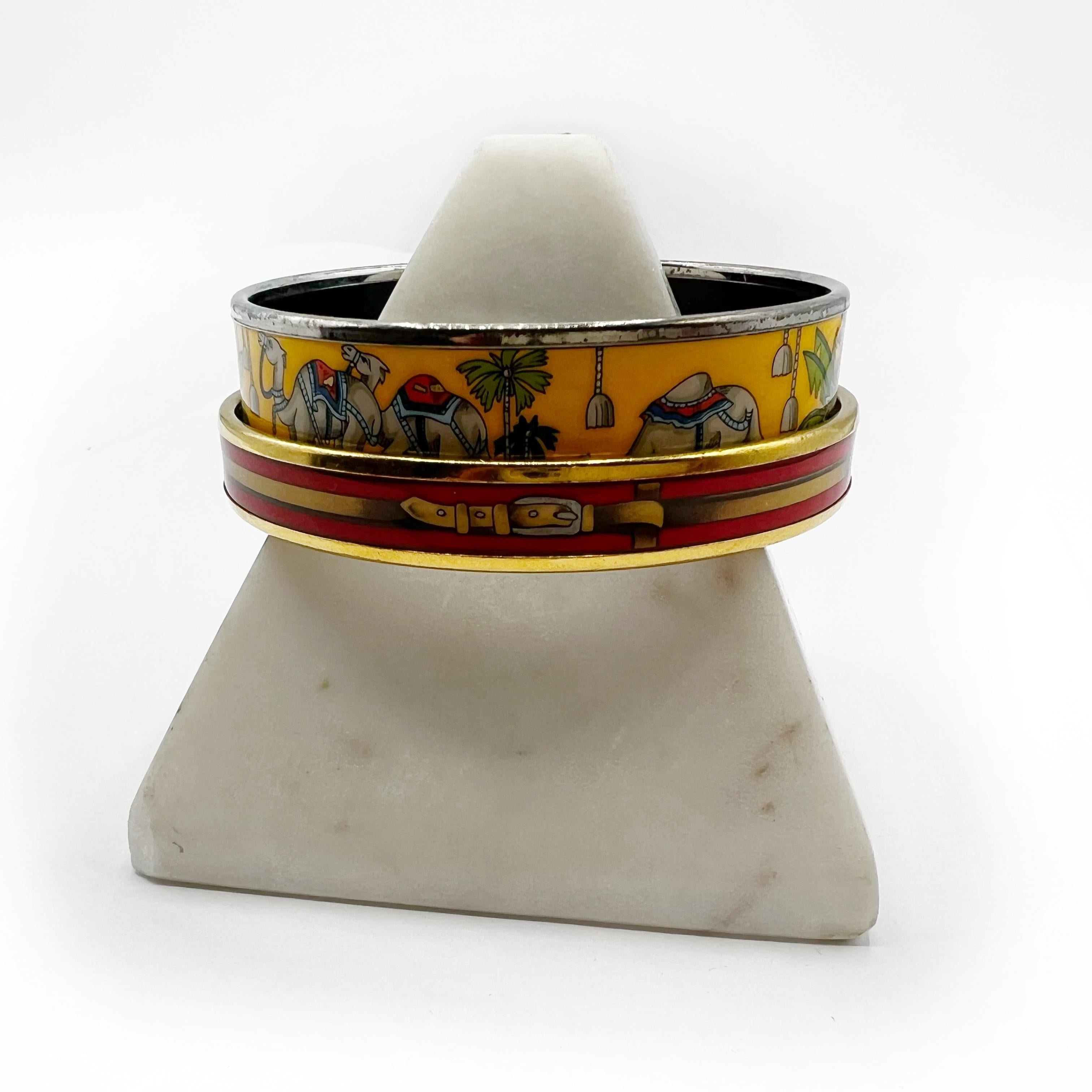 Hermes Bangle stretto con smalto e motivo di cintura in pelle in vendita 1