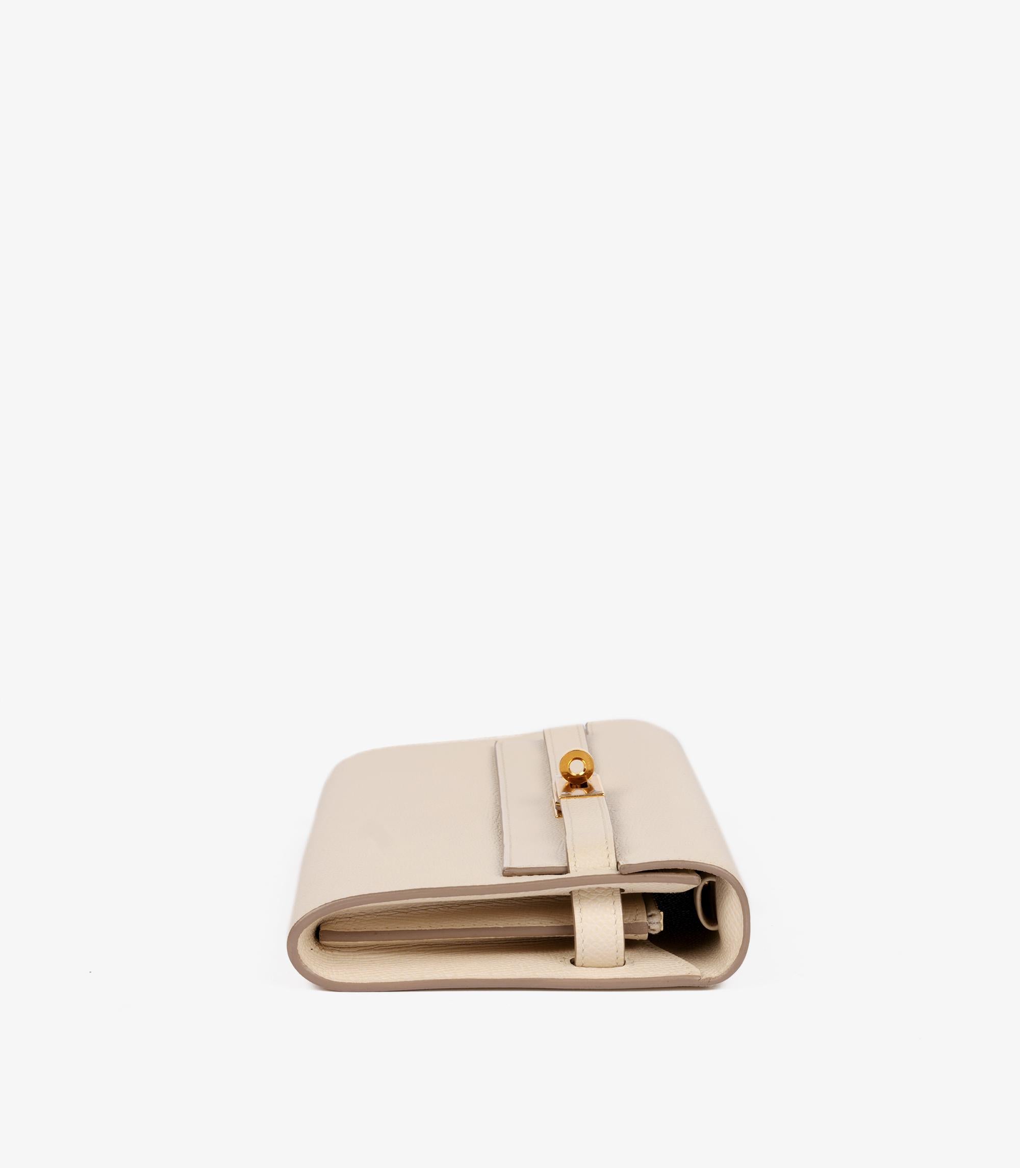 Hermès Nata Epsom Leather Kelly To Go Long Wallet In Excellent Condition For Sale In Bishop's Stortford, Hertfordshire