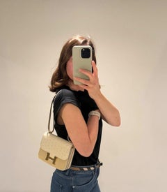 Hermès Nata Straußenleder Constance 18
