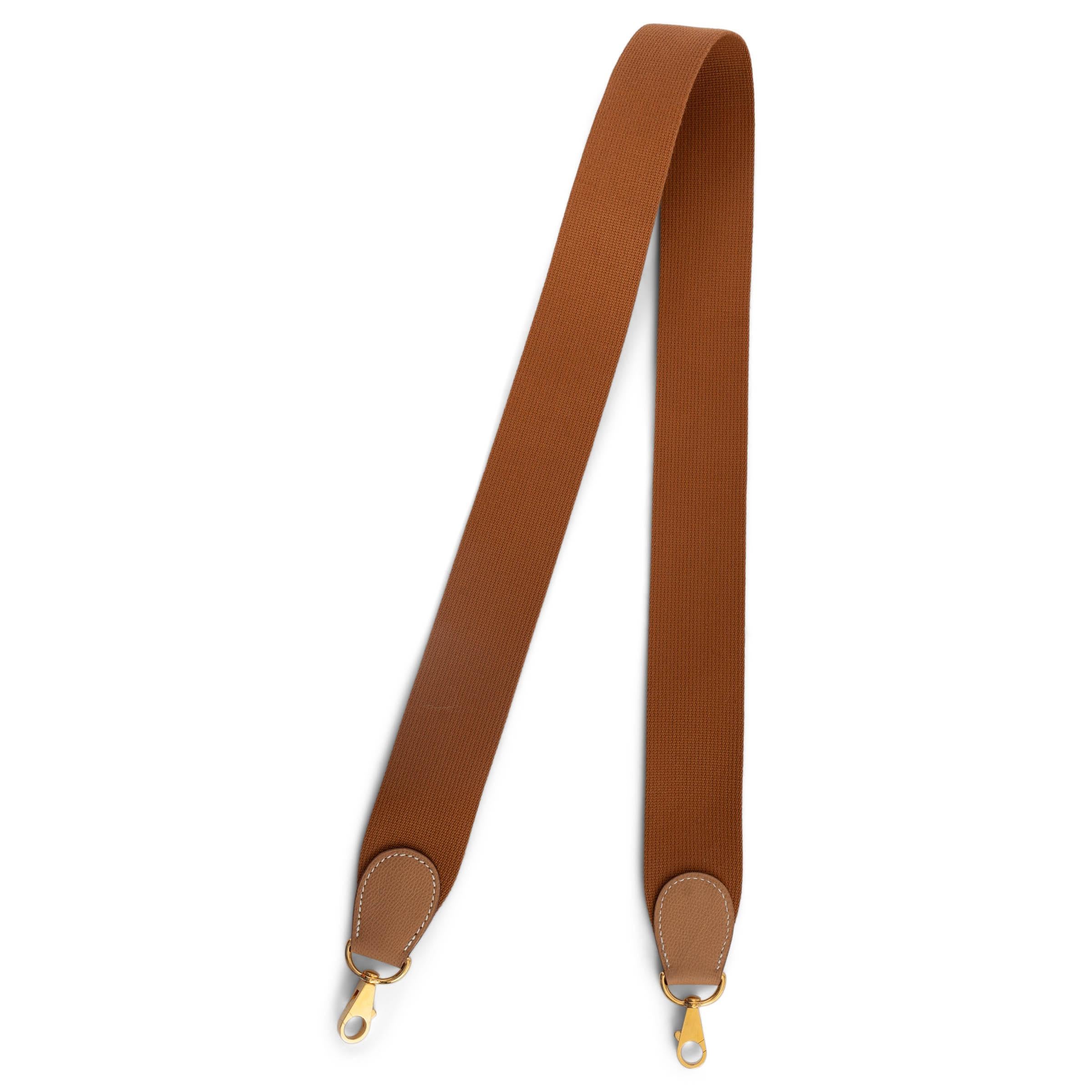 100% authentic Hermès Sangle Kelly 50mm bag strap in canvas with Natureal Veau Epsom leather trims. Features contrasting white stitching and gold-plated hardware. Has been carried once and is in virtually new condition. 

Measurements
Tag