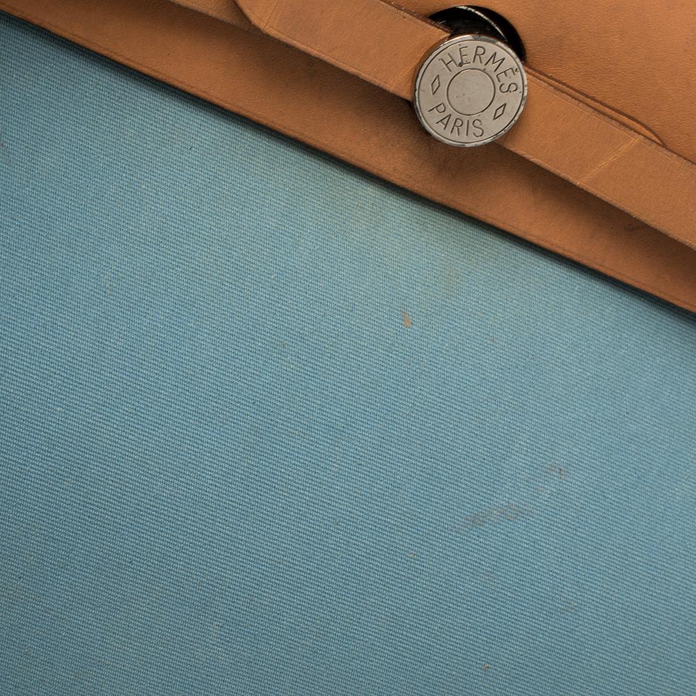 Hermes Natural/Blue Lin Canvas and Leather Herbag Zip 31 Bag 14